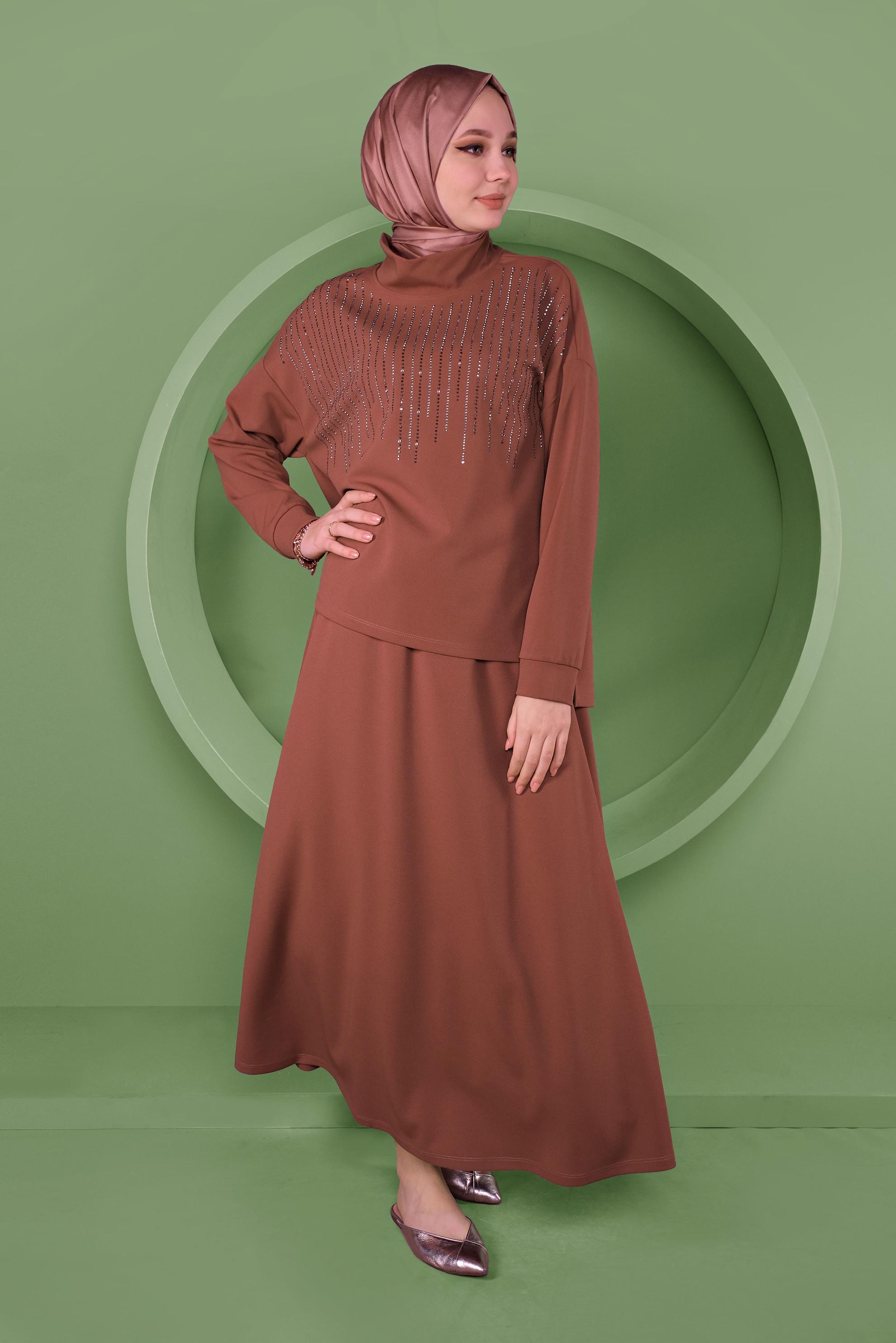 Tesettür giyim BORDO TAŞ BASKILI İKİLİ ETEKLİ TAKIM 41413
