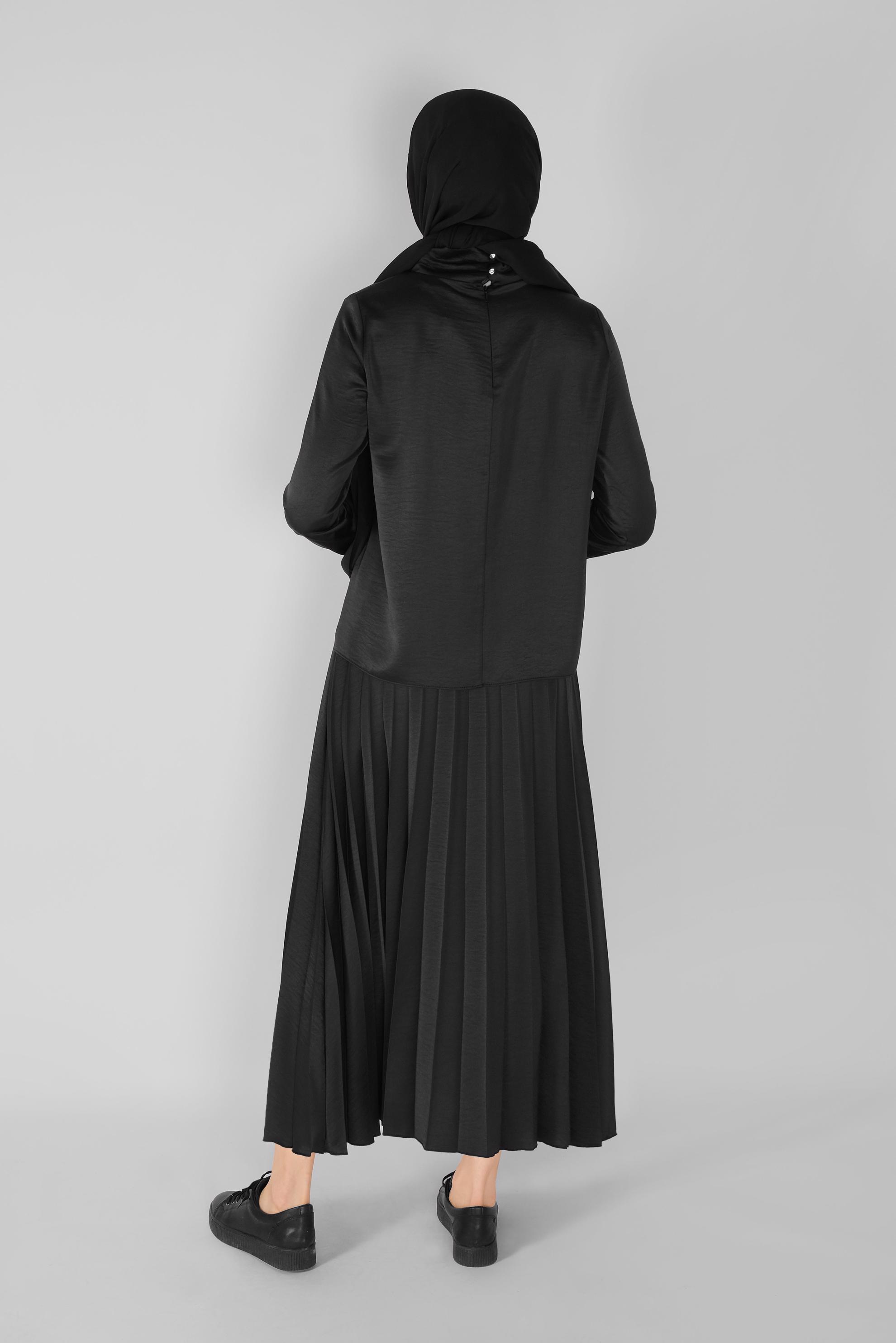 Tesettür giyim SİYAH RİBANA DETAYLI PİLİSE ETEKLİ İKİLİ TAKIM  41539