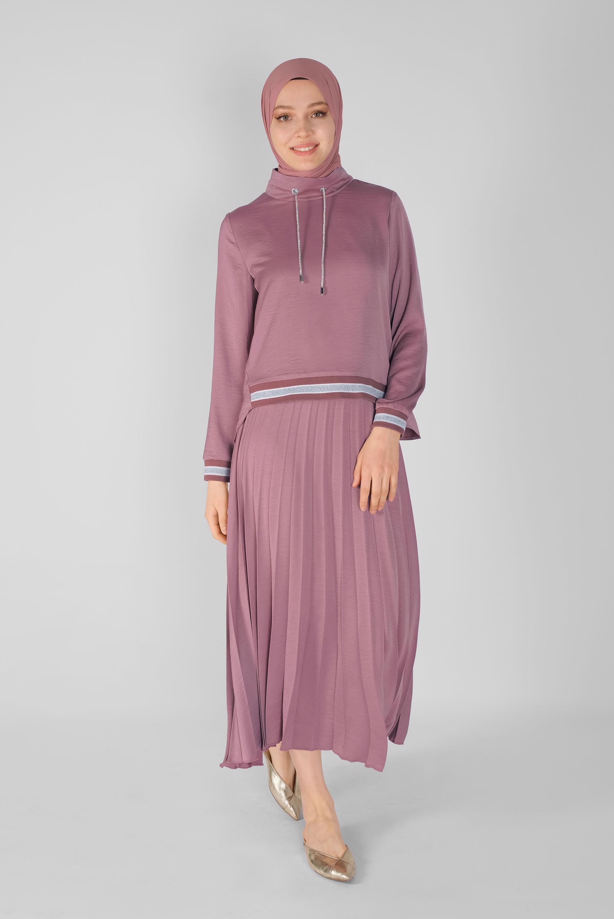 Tesettür giyim PEMBE RİBANA DETAYLI PİLİSE ETEKLİ İKİLİ TAKIM  41539