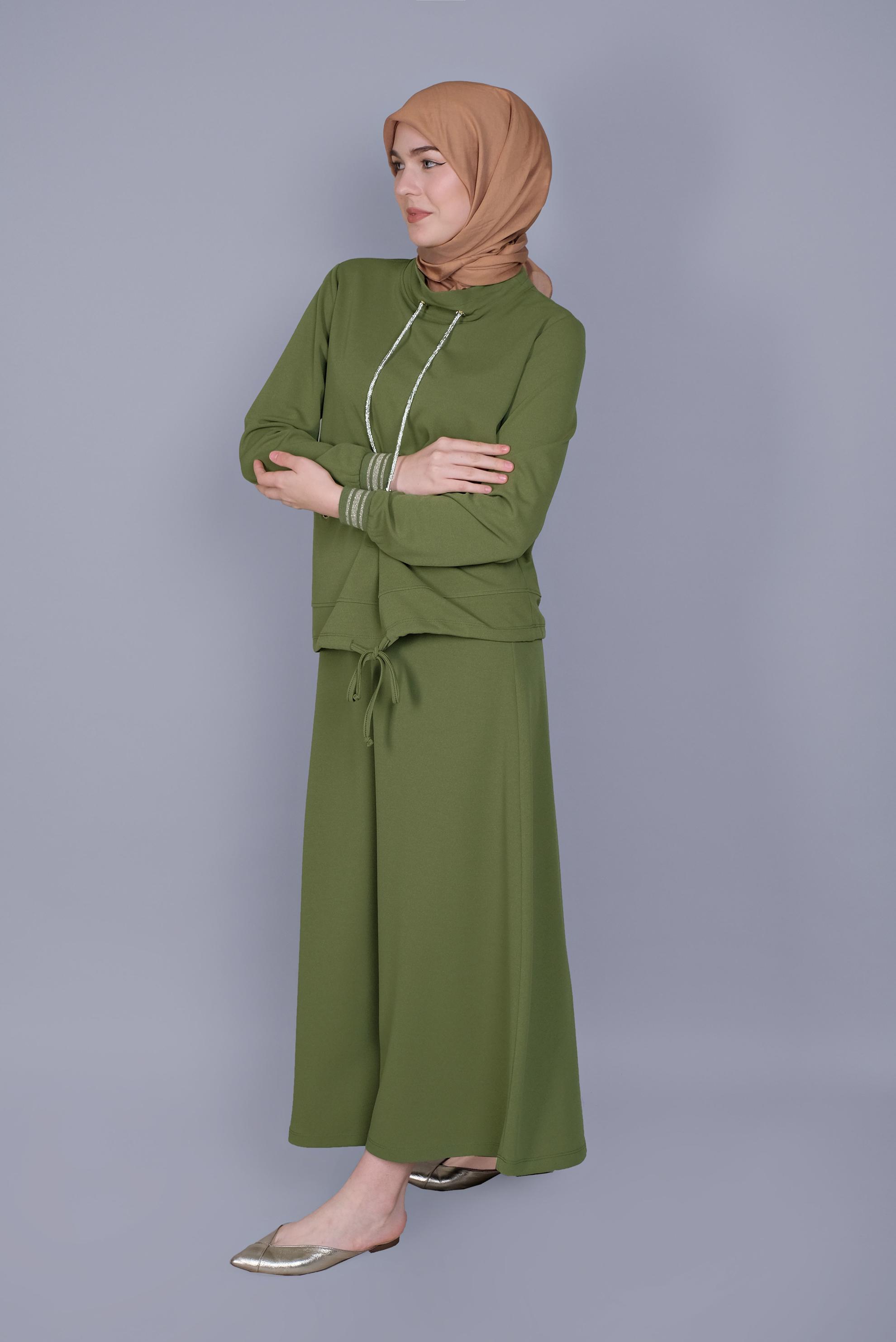 Tesettür giyim YEŞİL TAŞLI BAĞCIK DETAYLI İKİLİ ETEKLİ TAKIM 41540 