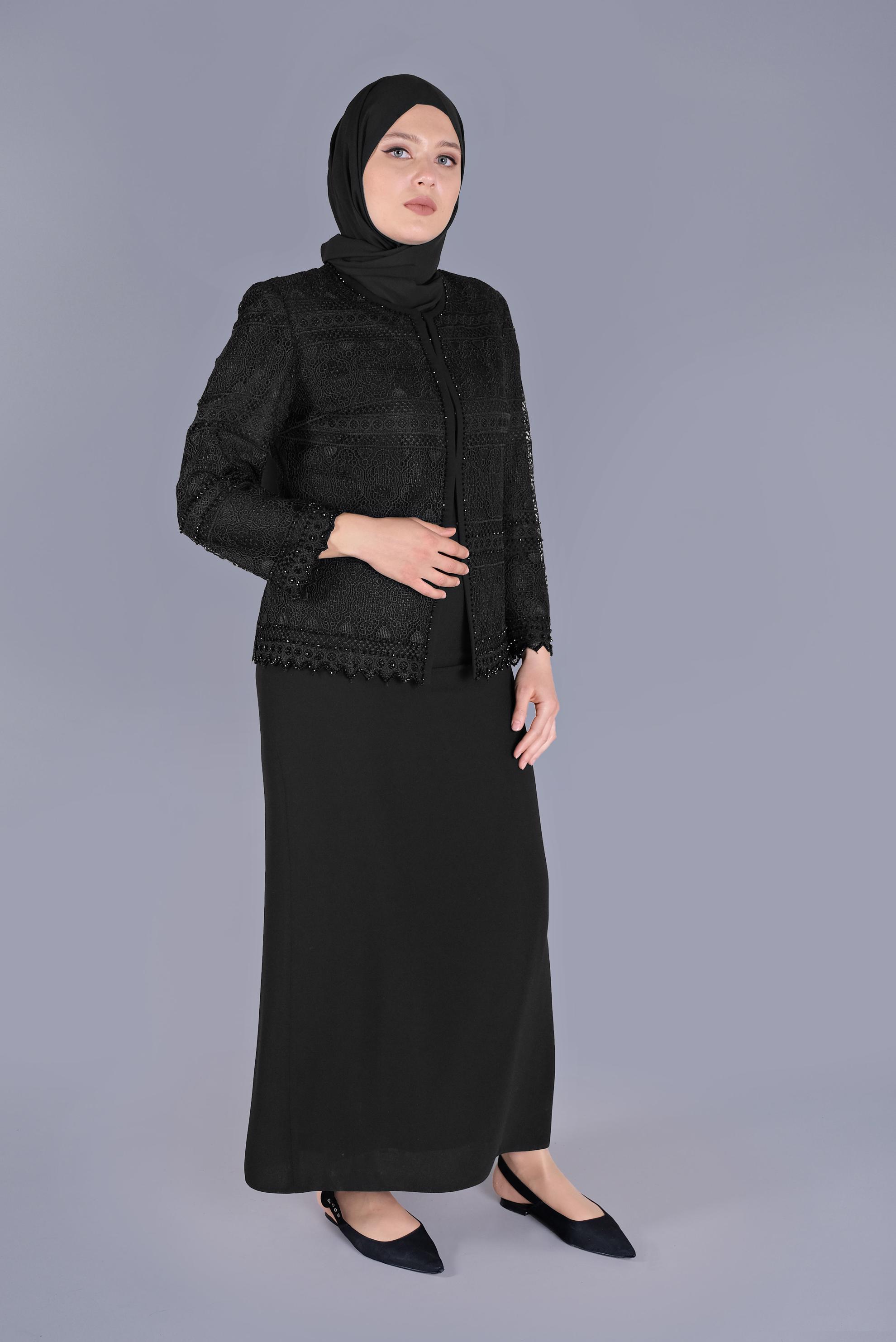Tesettür giyim SİYAH DANTELLİ BONCUKLU KADIN TESETTÜR İKİLİ ELBİSELİ TAKIM 30102 