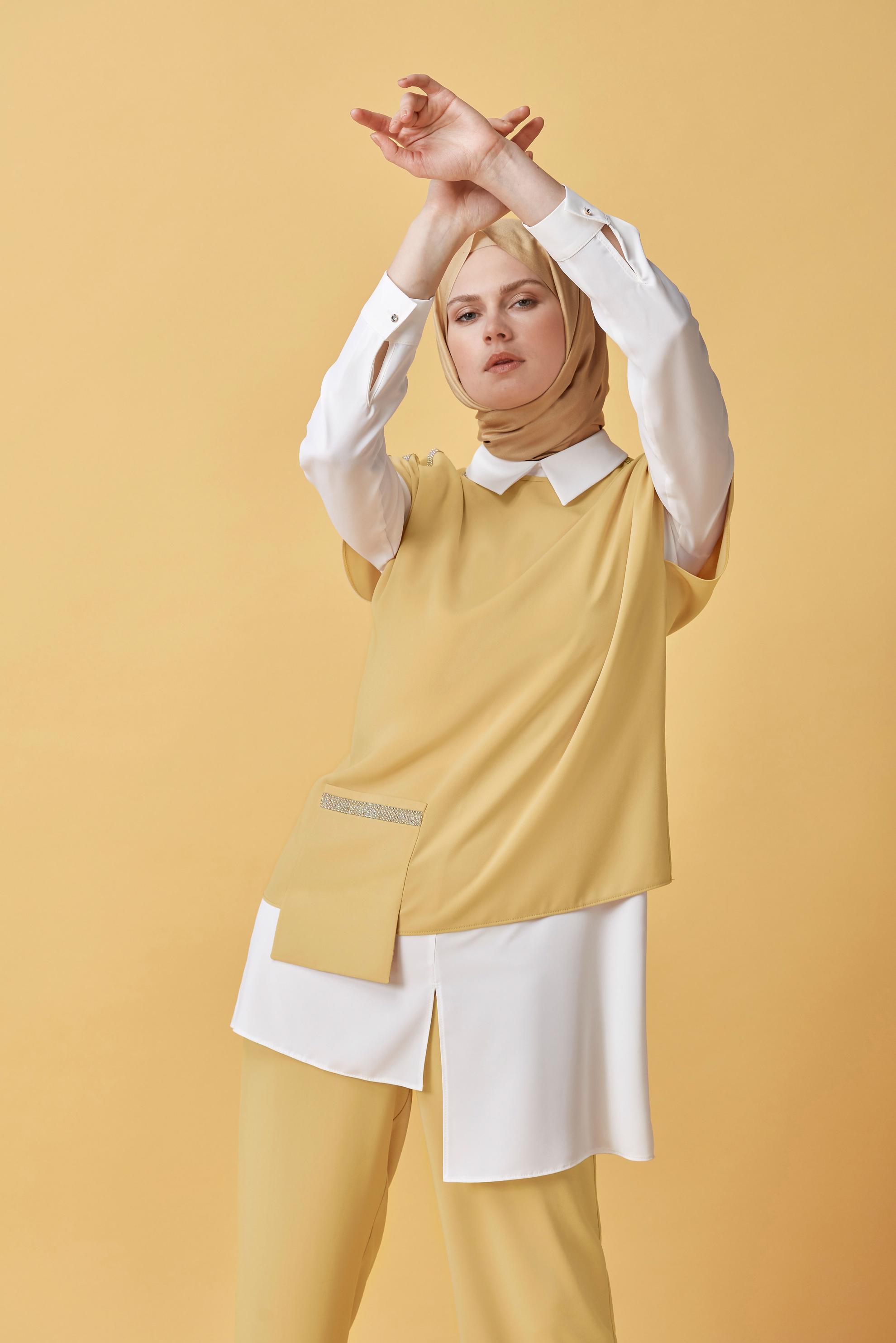 Tesettür giyim SARI ASİMETRİK KESİM ÜÇLÜ PANTOLONLU TAKIM 30137 