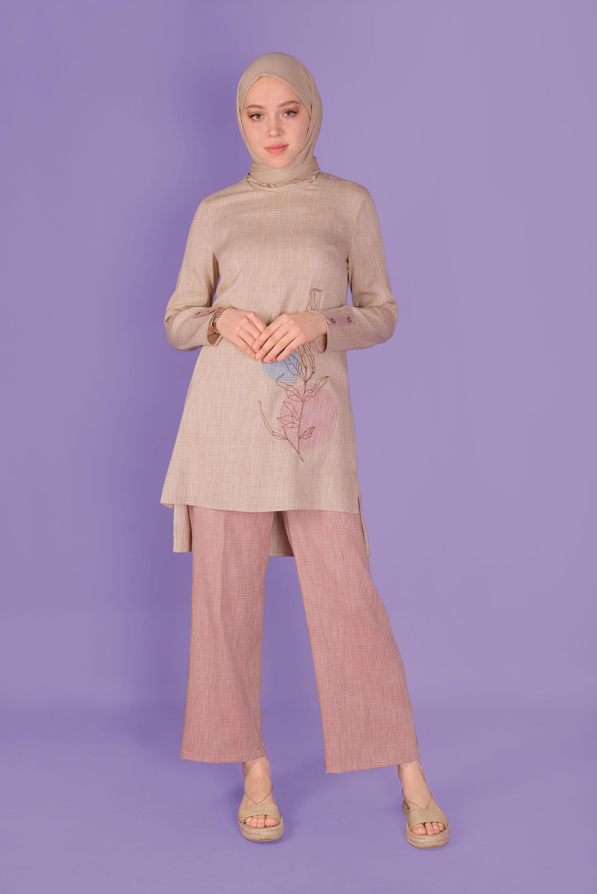 Tesettür giyim KAHVE NAKIŞ DETAYLI KETEN PANTOLONLU TAKIM 41340 