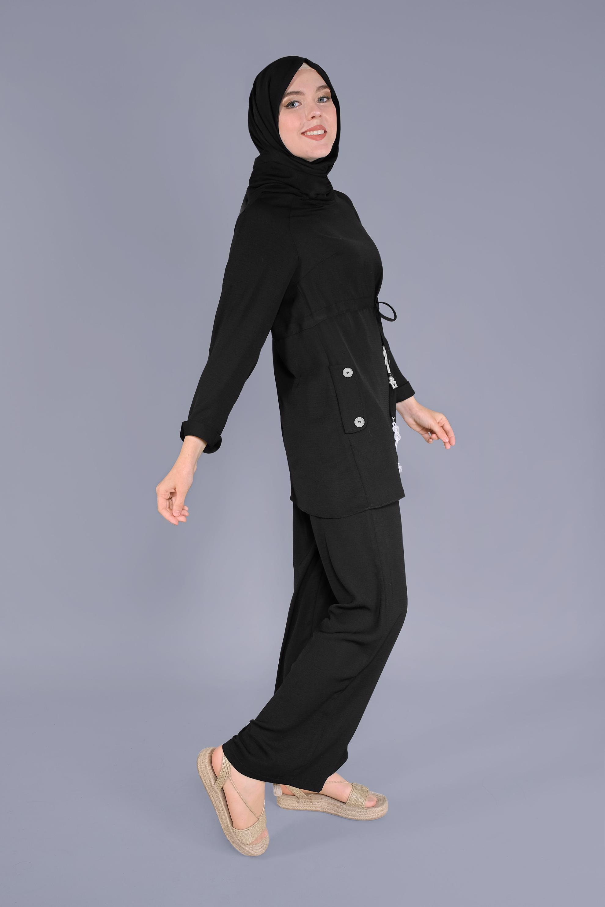 Tesettür giyim SİYAH BELDEN BÜZGÜ BAĞCIKLI İKİLİ PANTOLONLU TAKIM 41379