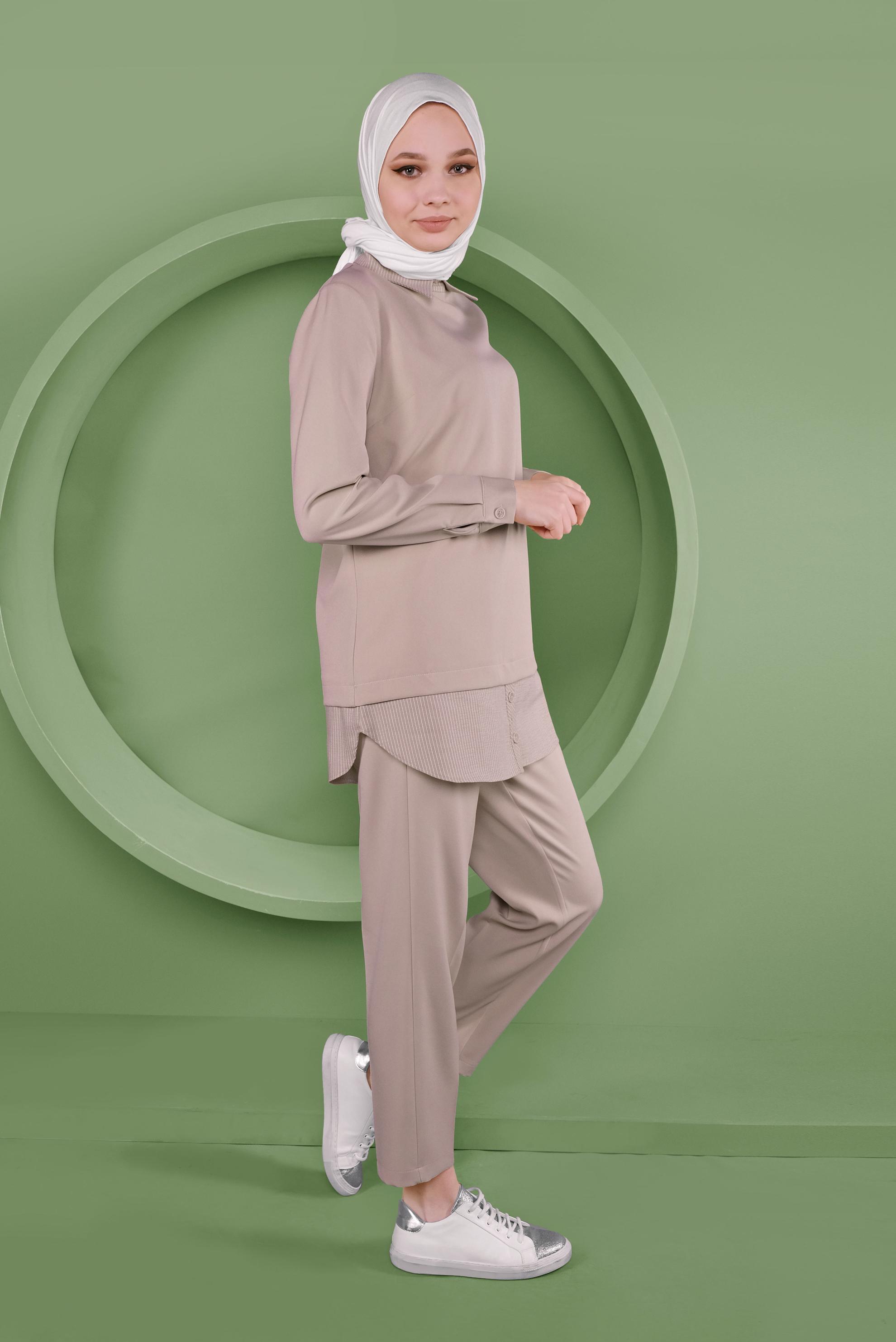 Tesettür giyim BEJ DÜĞMELİ ERKEK YAKA PANTOLONLU TAKIM 41380 