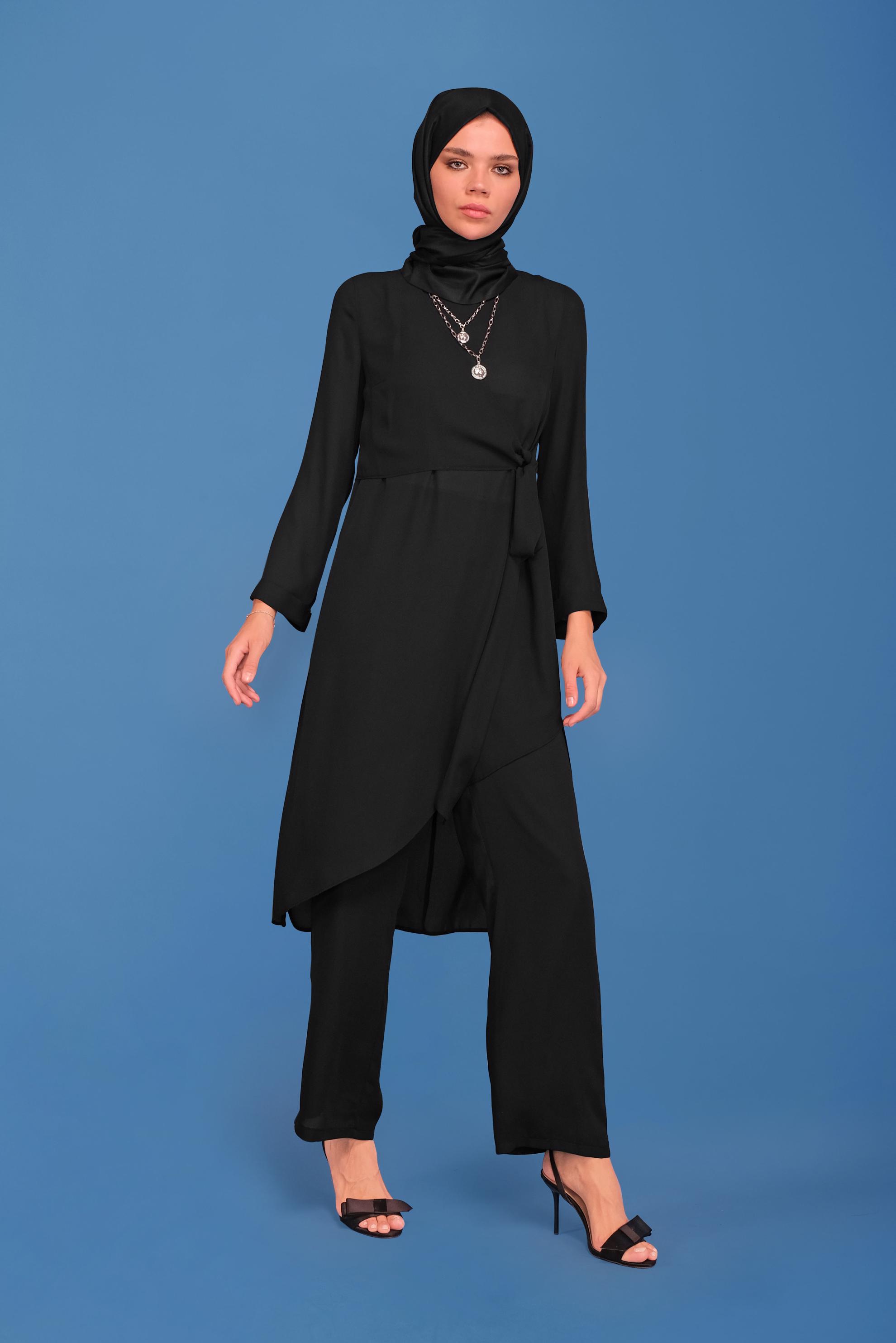 Tesettür giyim SİYAH KRUVAZE BAĞLAMALI İKİLİ PANTOLONLU TAKIM 41381