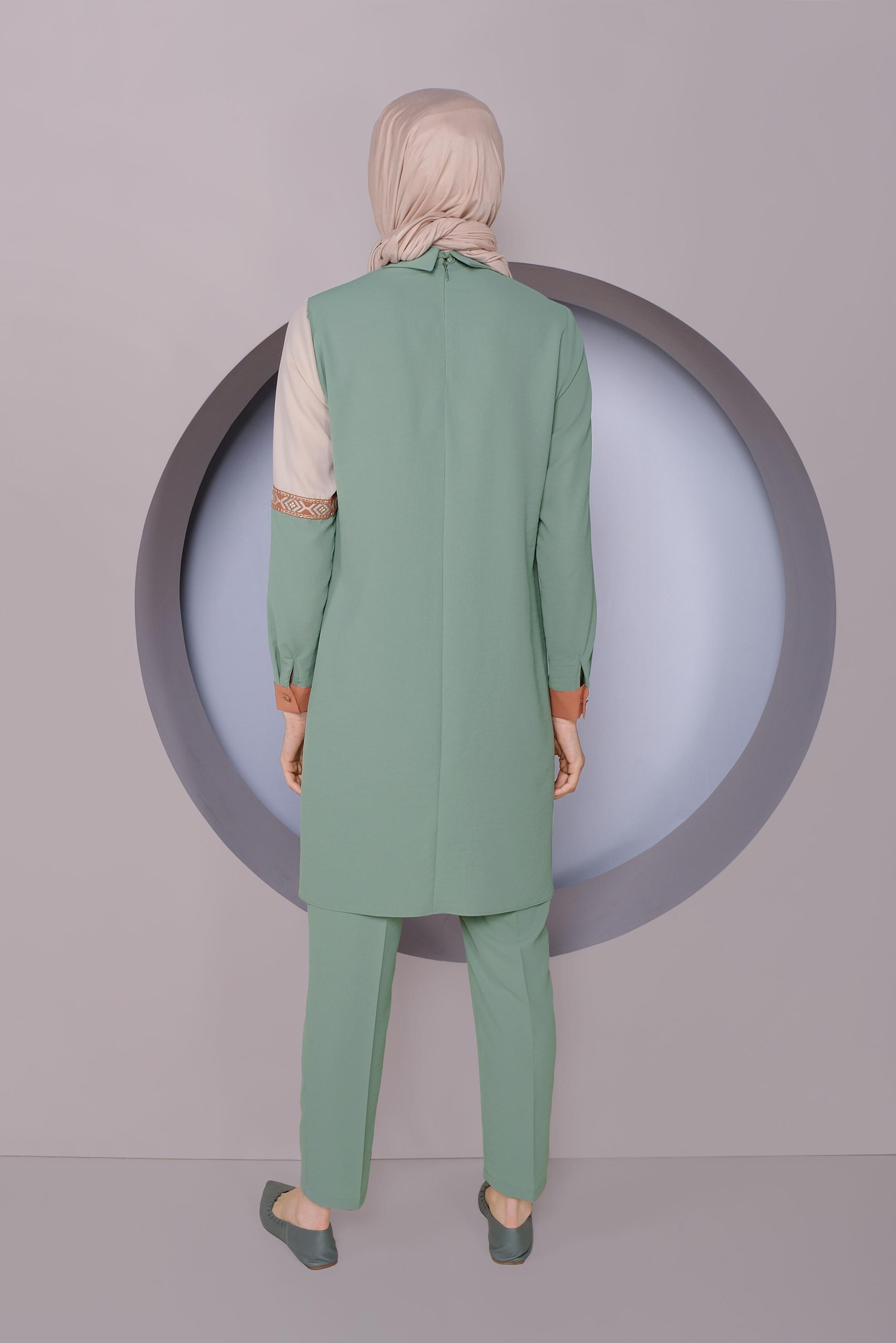 Tesettür giyim YEŞİL NAKIŞLI İKİLİ PANTOLONLU TAKIM 41401 