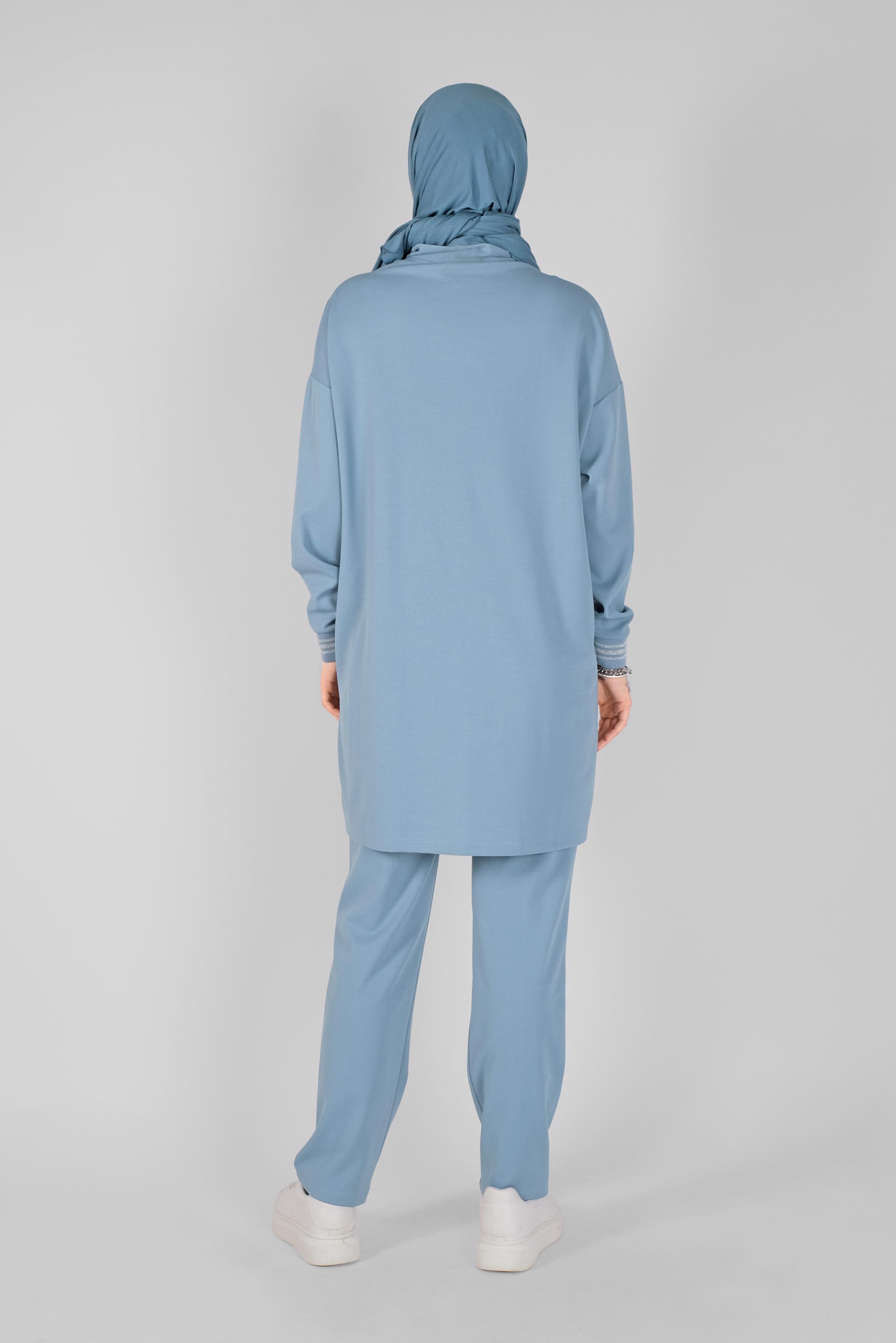 Tesettür giyim MAVİ KOL RİBANA DETAYLI ZİNCİR AKSESUARLI PANTOLONLU TAKIM 41411 