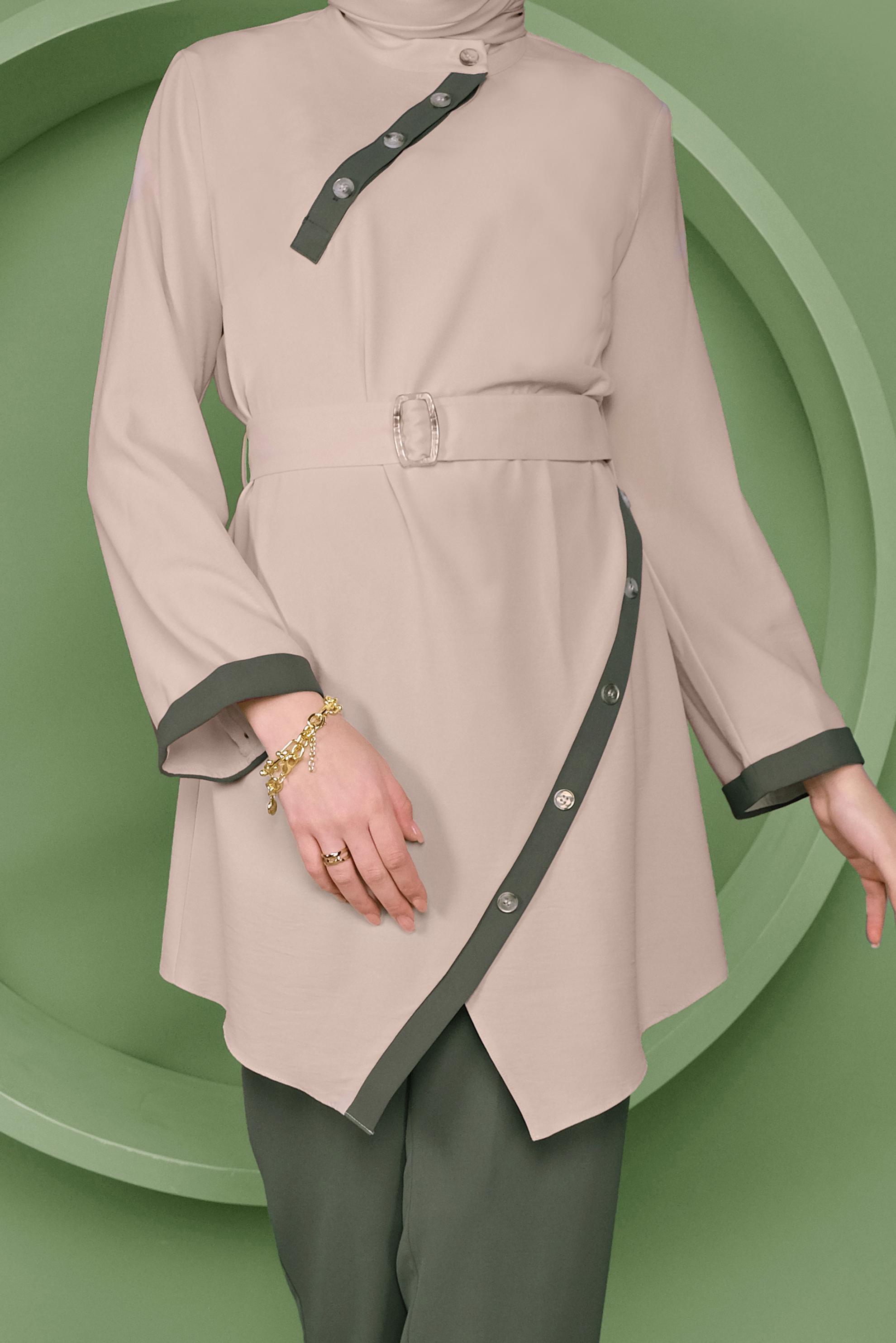 Tesettür giyim HAKİ DÜĞME DETAYLI ASİMETRİK KESİM İKİLİ PANTOLONLU TAKIM 41472 