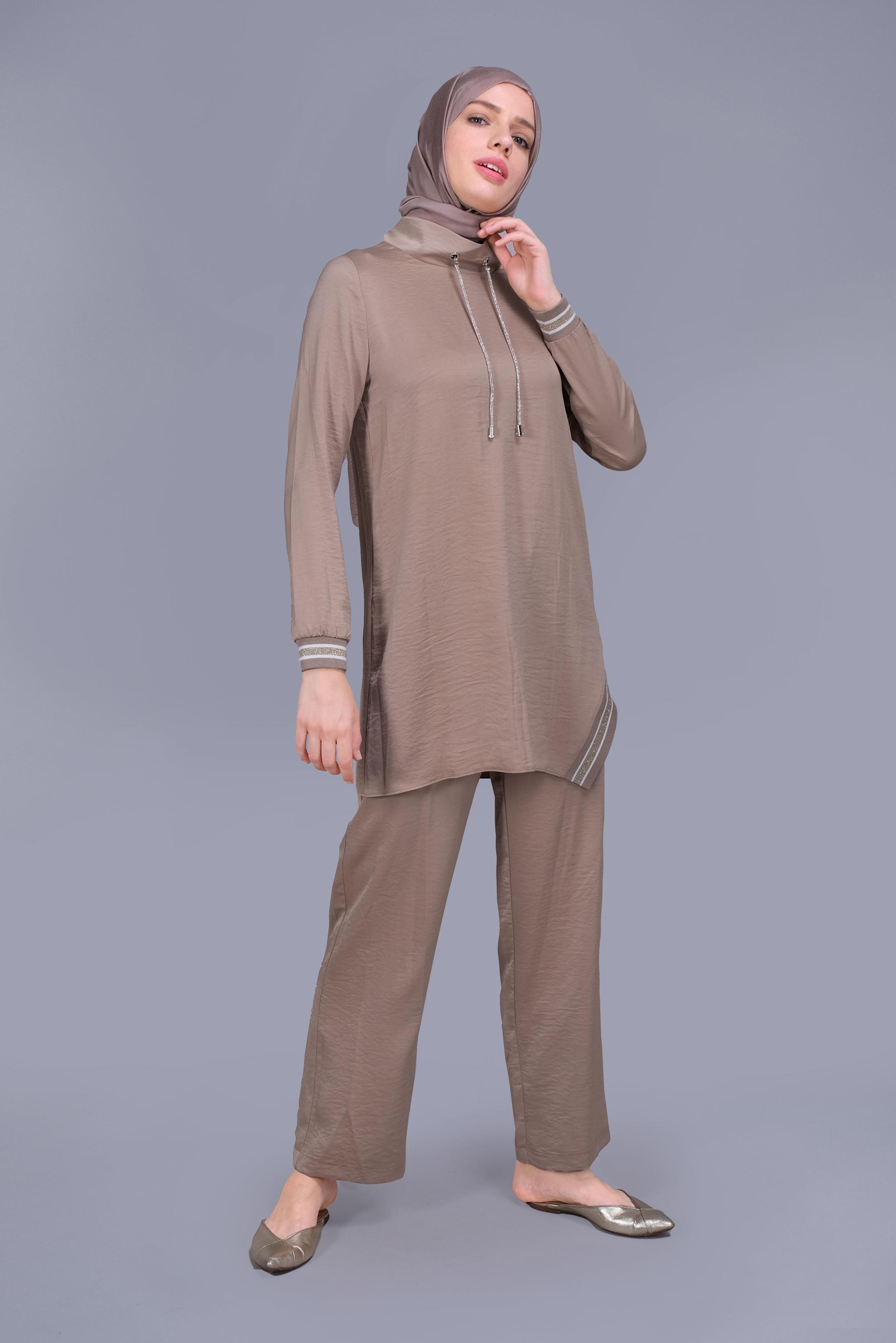 Tesettür giyim BEJ TAŞLI BAĞCIK DETAYLI  PANTOLONLU TAKIM 41513