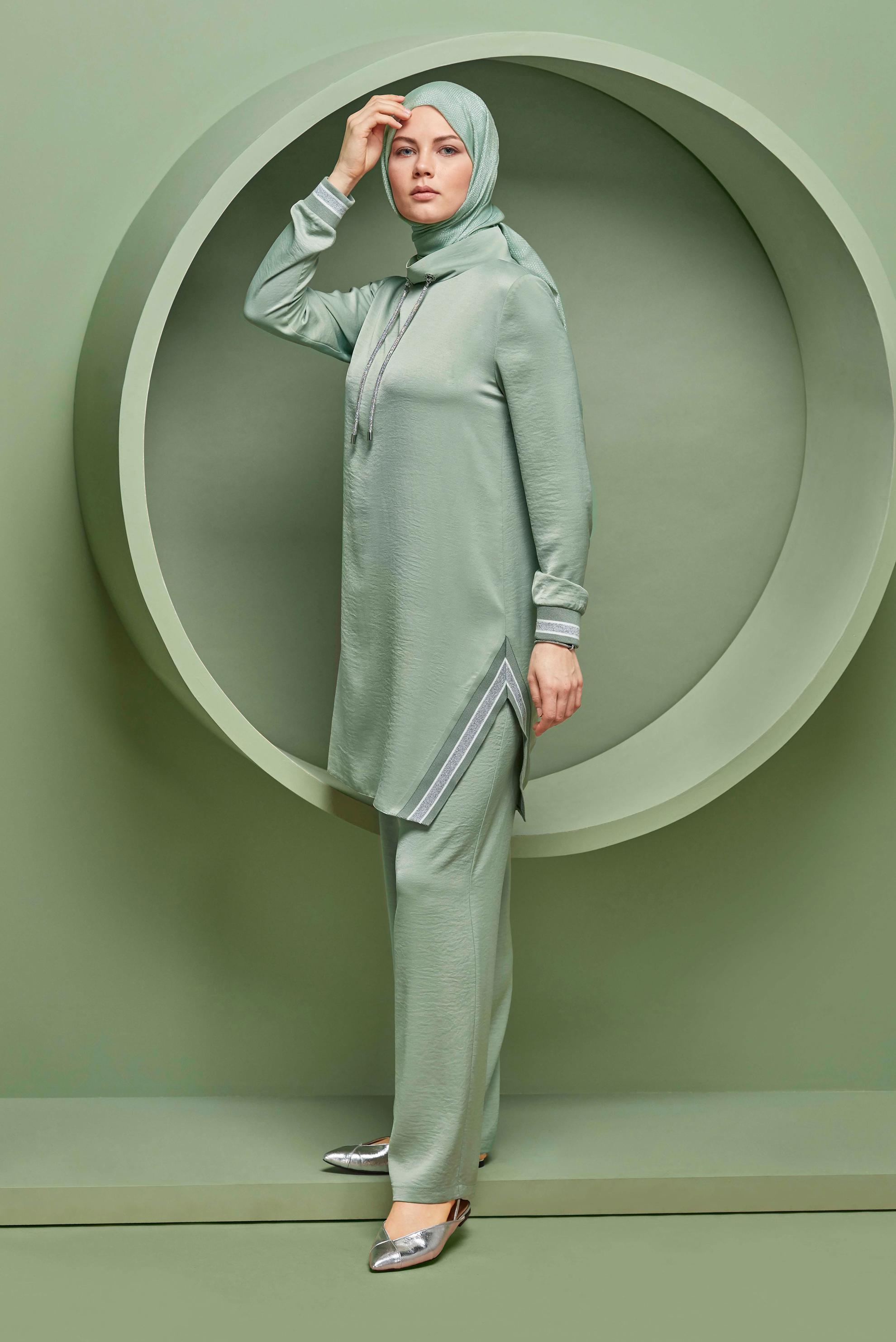 Tesettür giyim YEŞİL TAŞLI BAĞCIK DETAYLI  PANTOLONLU TAKIM 41513