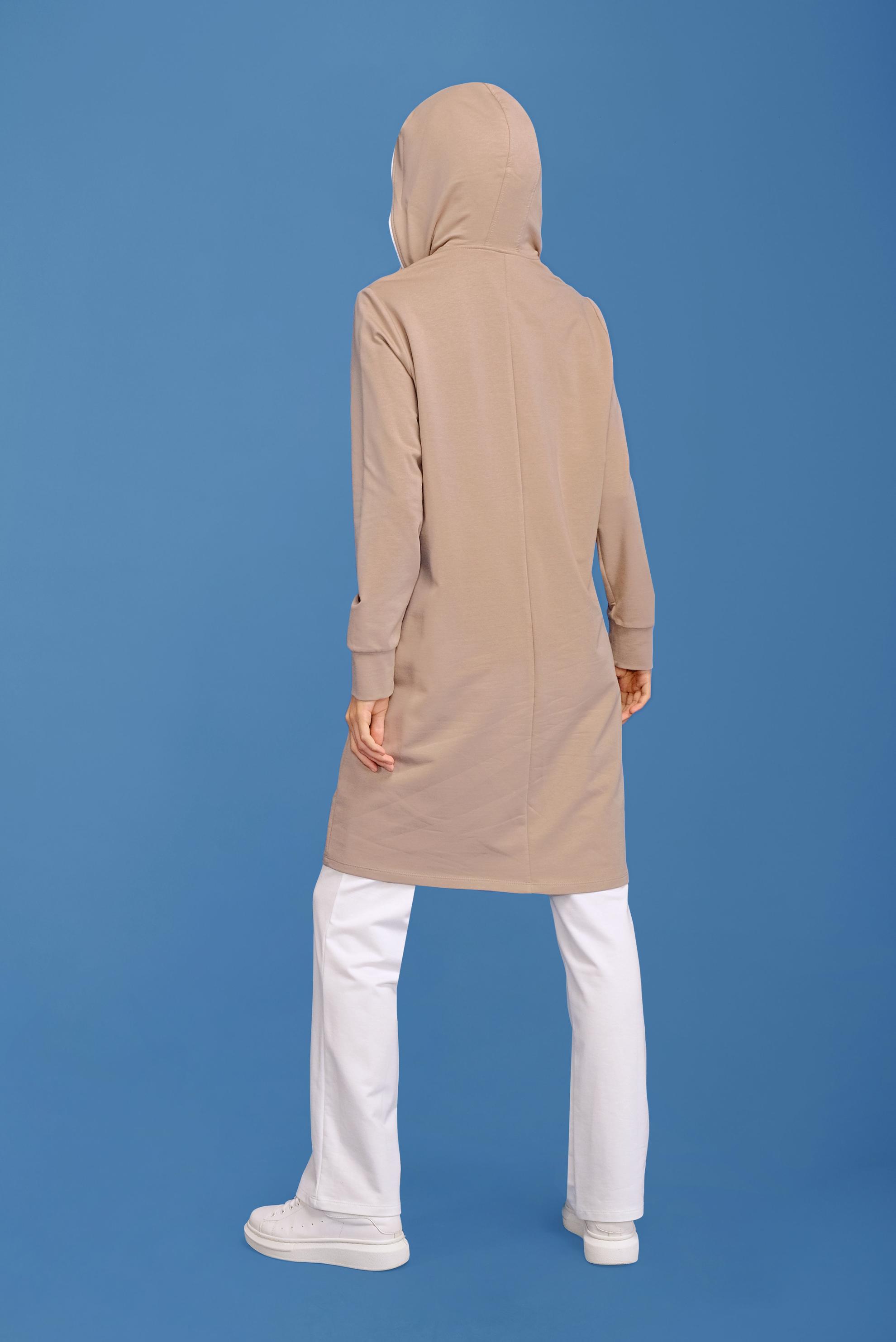 Tesettür giyim BEJ FERMUARLI TAŞ BASKILI KAPÜŞONLU İKİLİ PANTOLONLU TAKIM 41650 