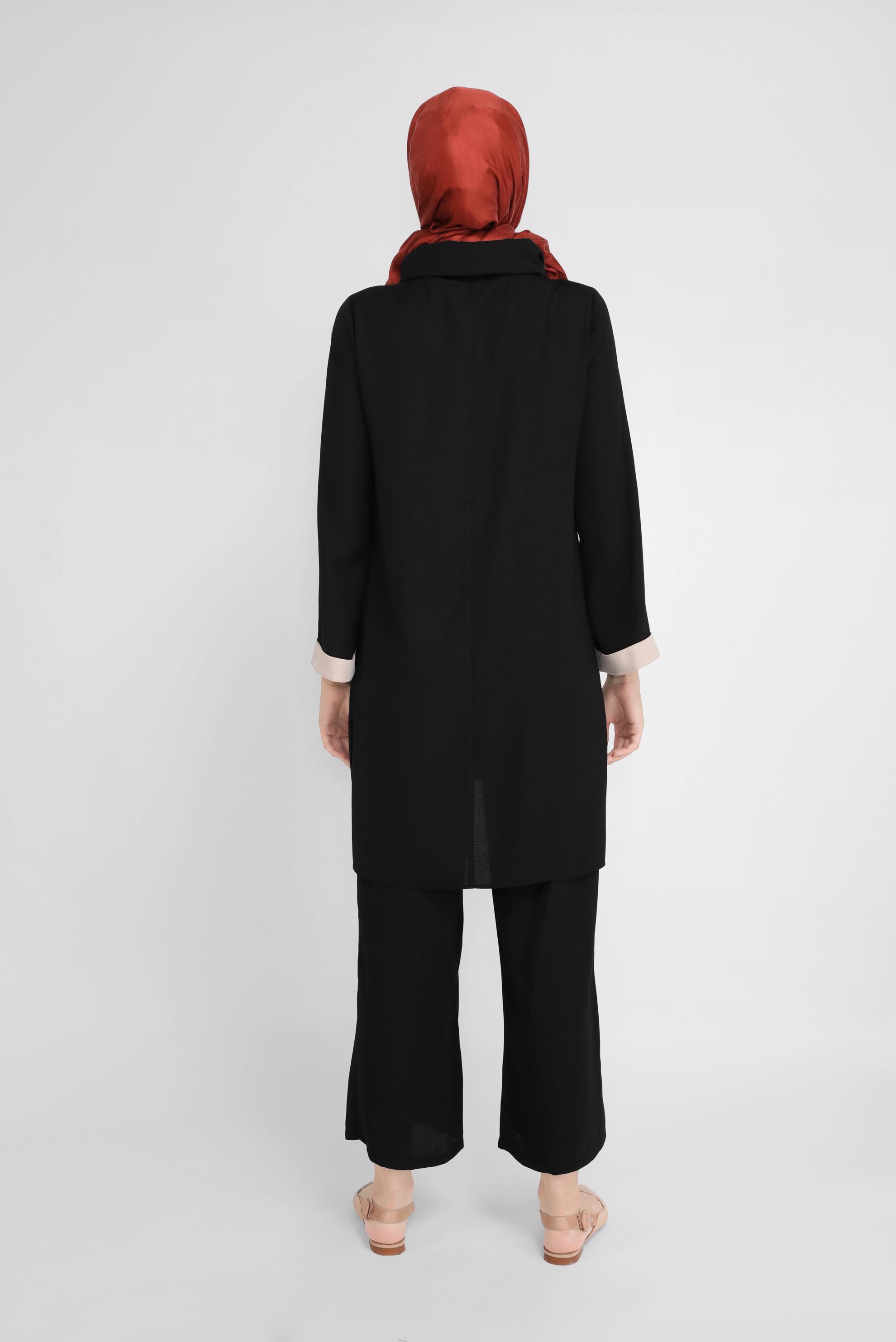 Tesettür giyim SİYAH CEP DETAYLI YAKASI BAĞCIKLI İKİLİ PANTOLONLU TAKIM 41730