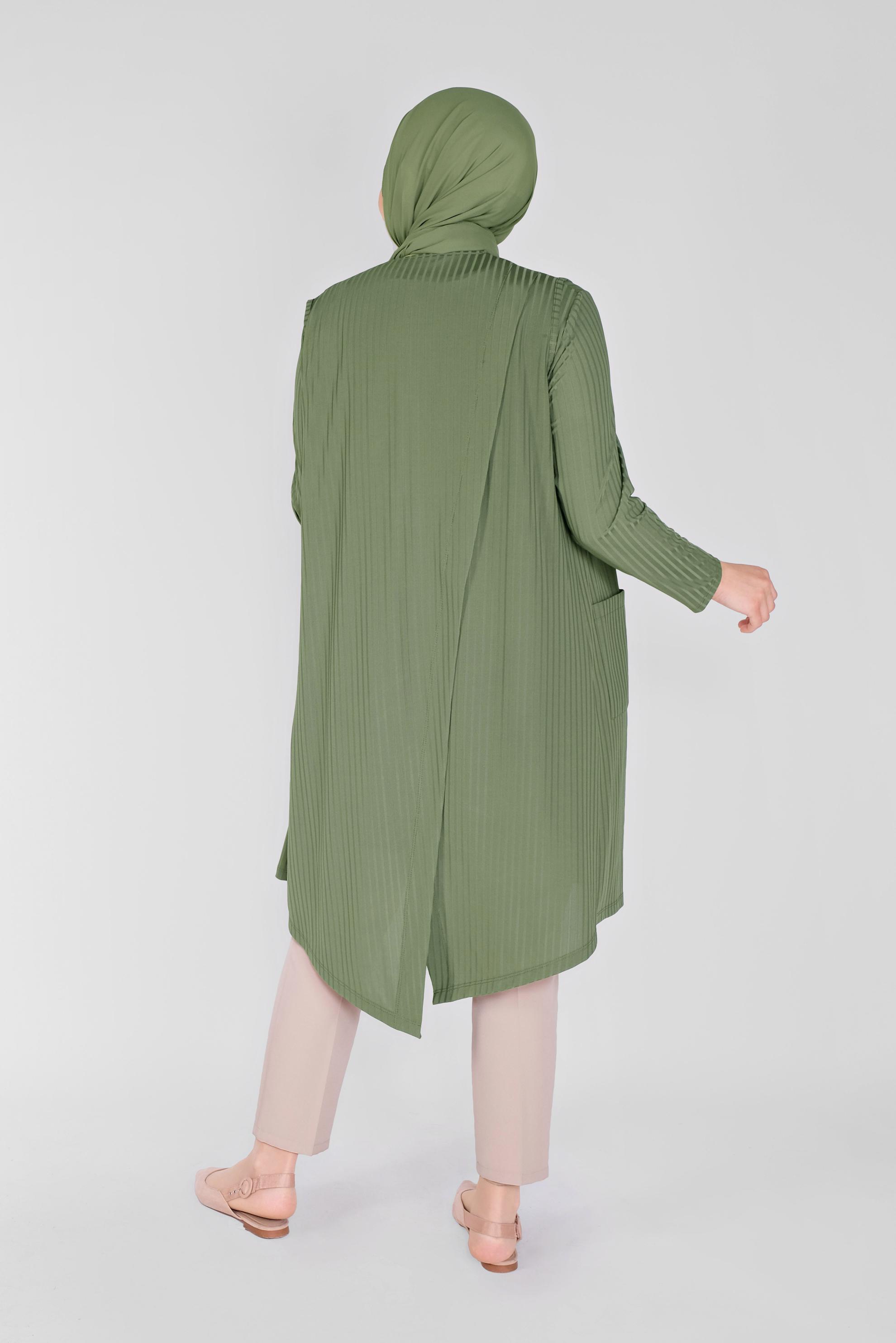 Tesettür giyim YEŞİL CEPLİ YUVARLAK YAKA İKİLİ TUNİK 20130 