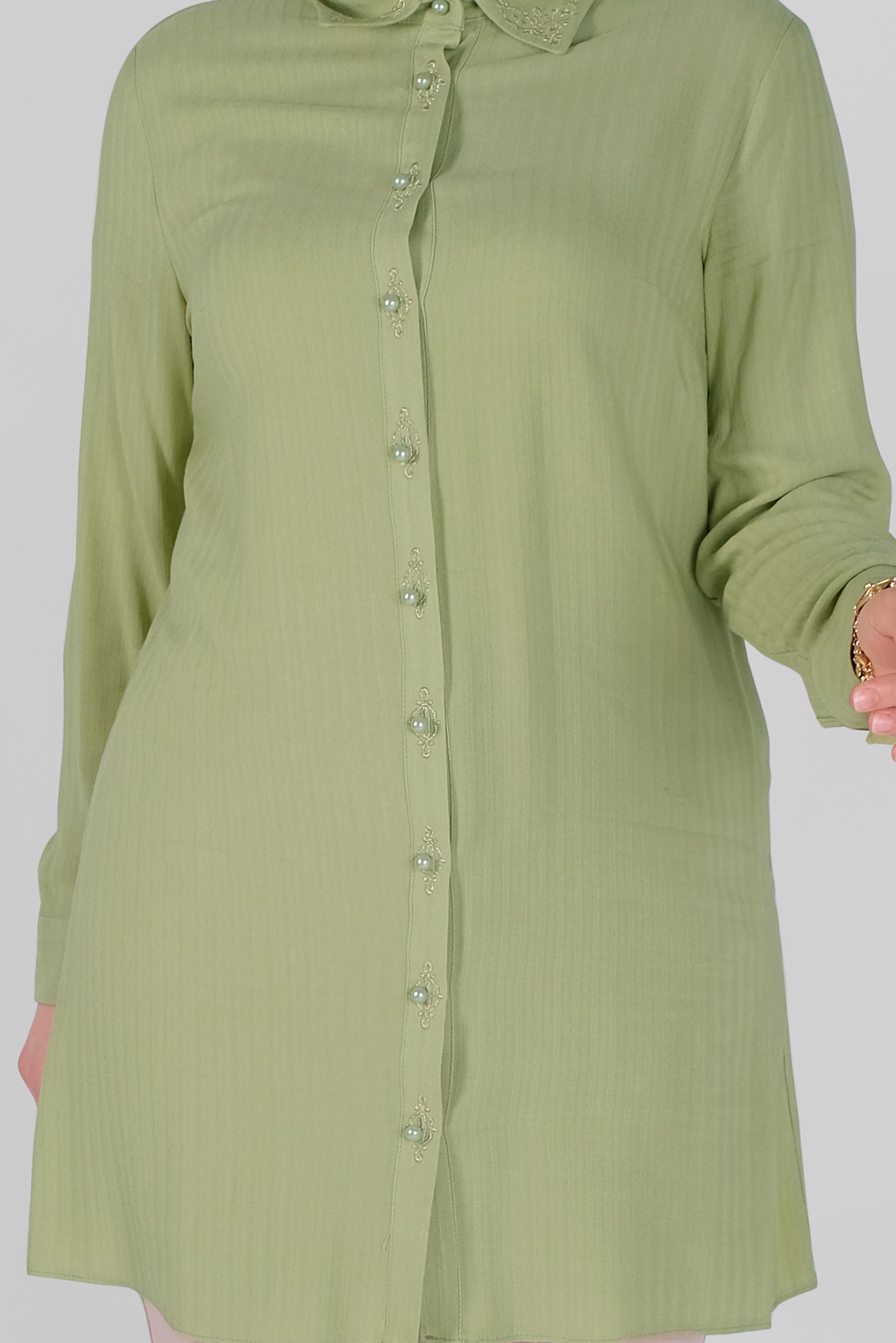 Tesettür giyim YEŞİL NAKIŞLI BOYDAN DÜĞMELİ TUNİK 20135 