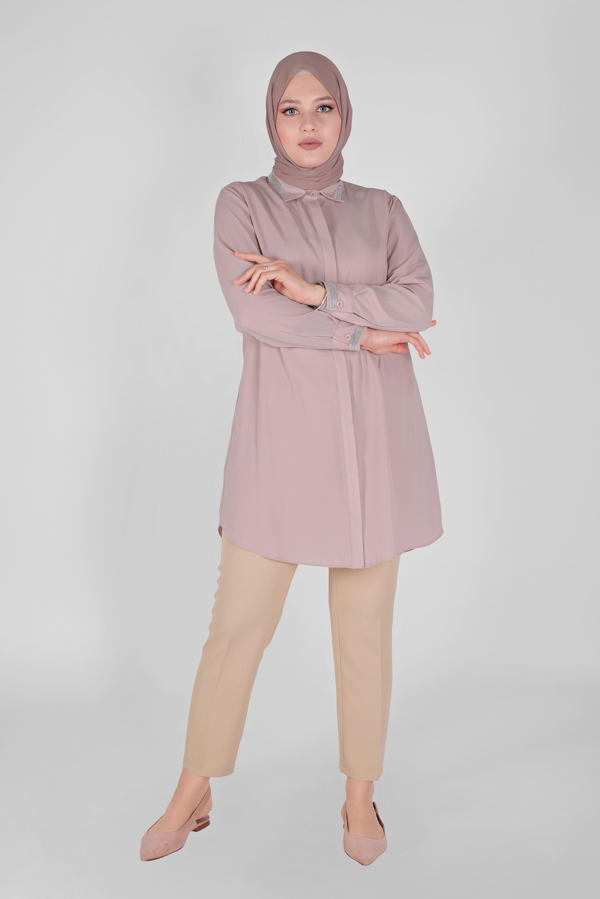 Tesettür giyim PUDRA PULLU BOYDAN DÜĞMELİ TUNİK 20137 