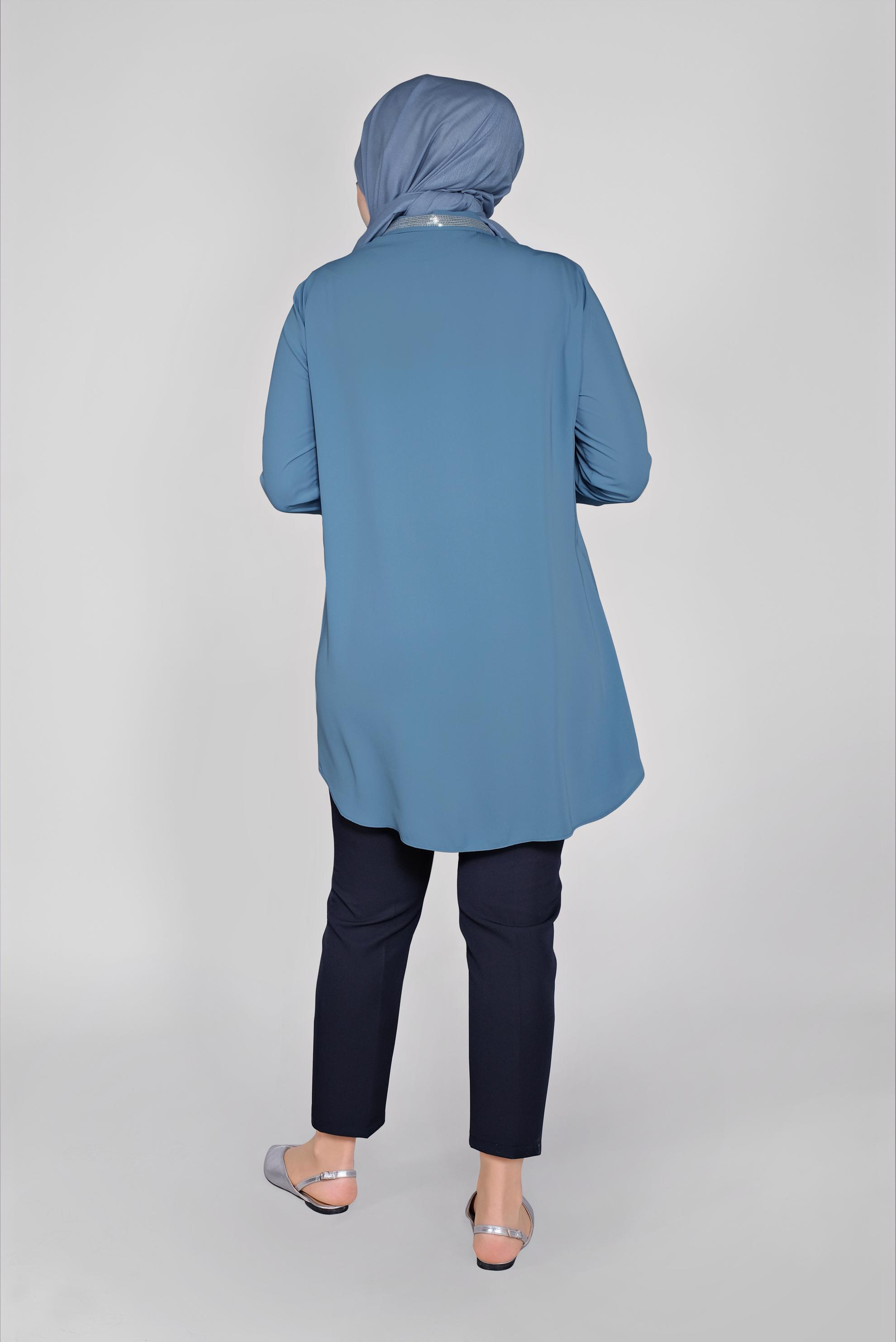 Tesettür giyim MAVİ PULLU BOYDAN DÜĞMELİ TUNİK 20137 