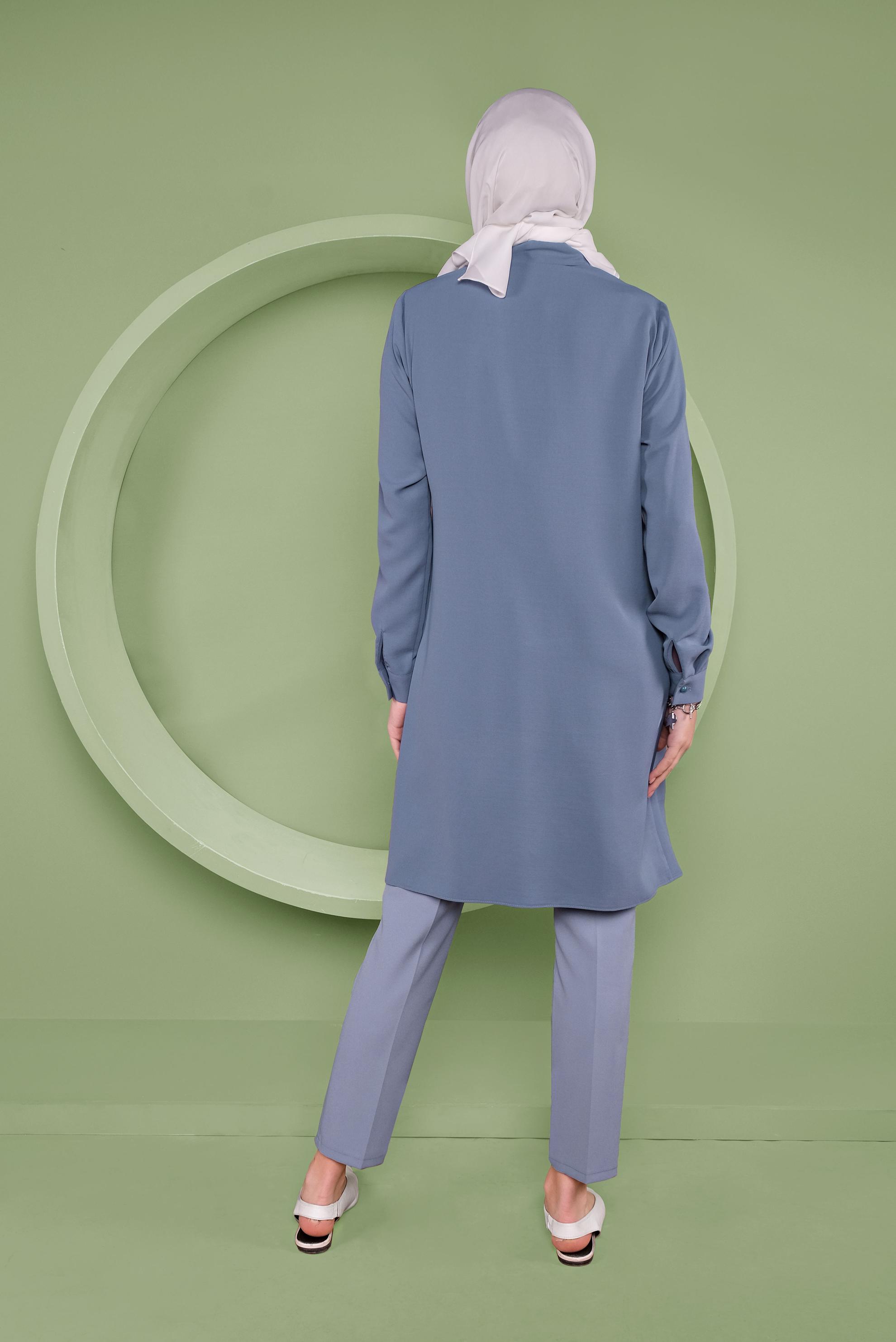 Tesettür giyim MAVİ 2 RENKLİ CEP KISMI NAKIŞ İŞLEMELİ TUNİK 40663