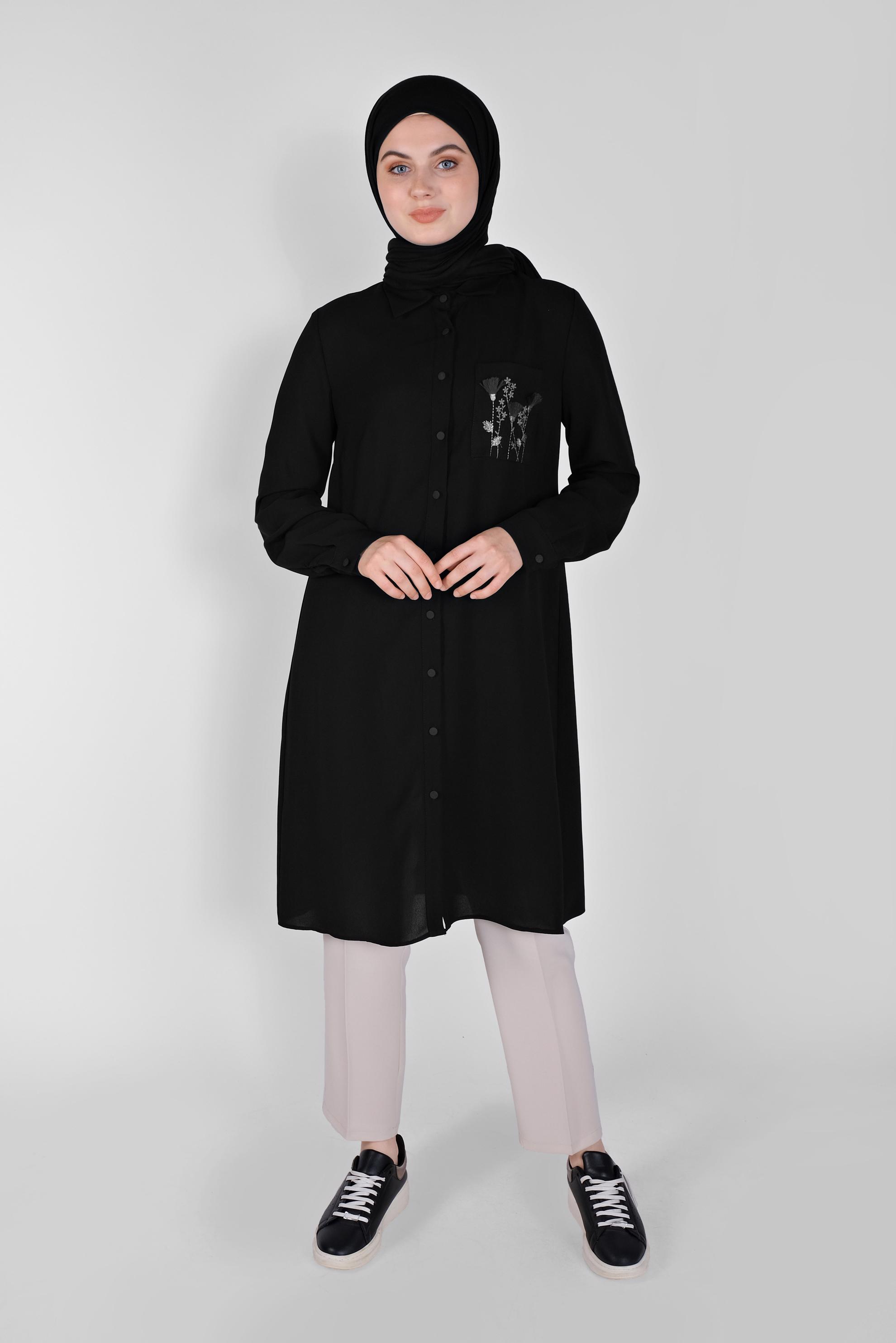 Tesettür giyim SİYAH CEP KISMI NAKIŞ İŞLEMELİ TUNİK 40664