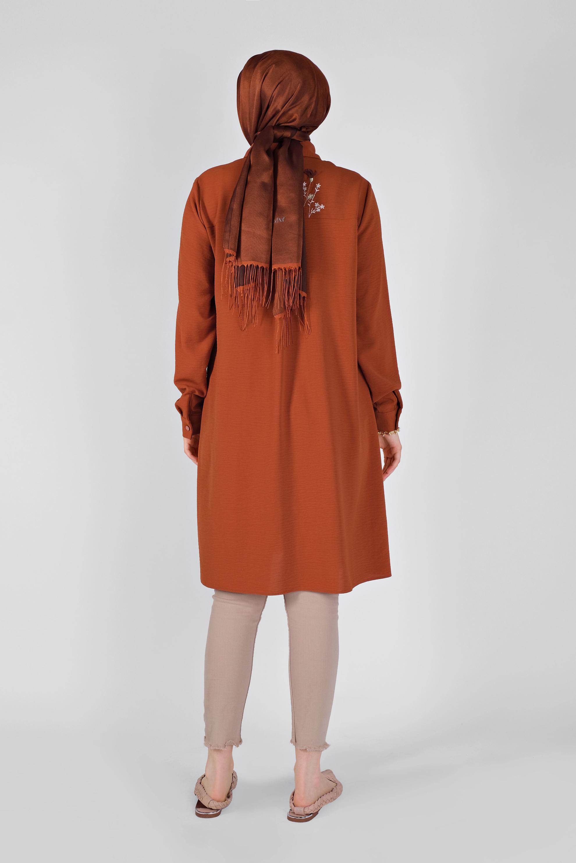 Tesettür giyim TURUNCU CEP KISMI NAKIŞ İŞLEMELİ TUNİK 40664