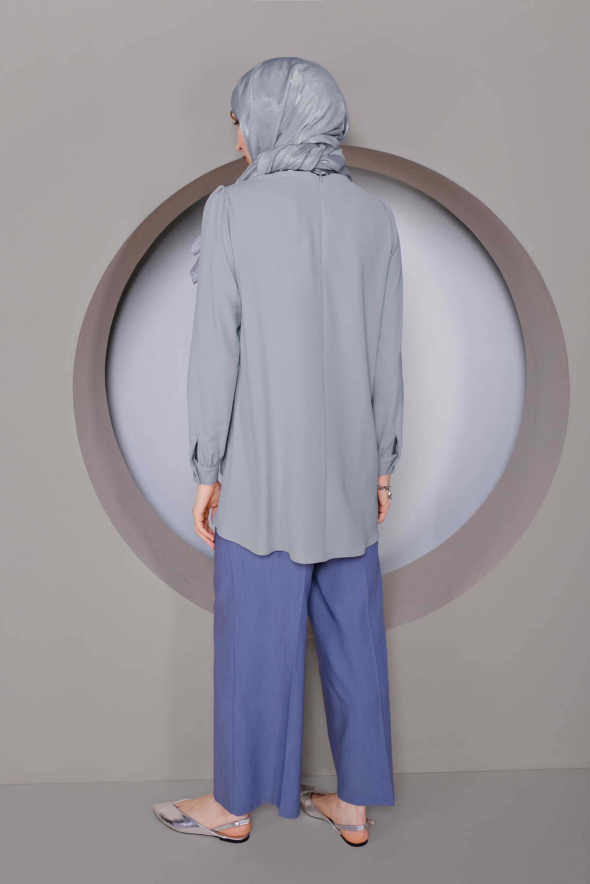 Tesettür giyim GRİ YUVARLAK YAKA CEPLİ TUNİK 40732