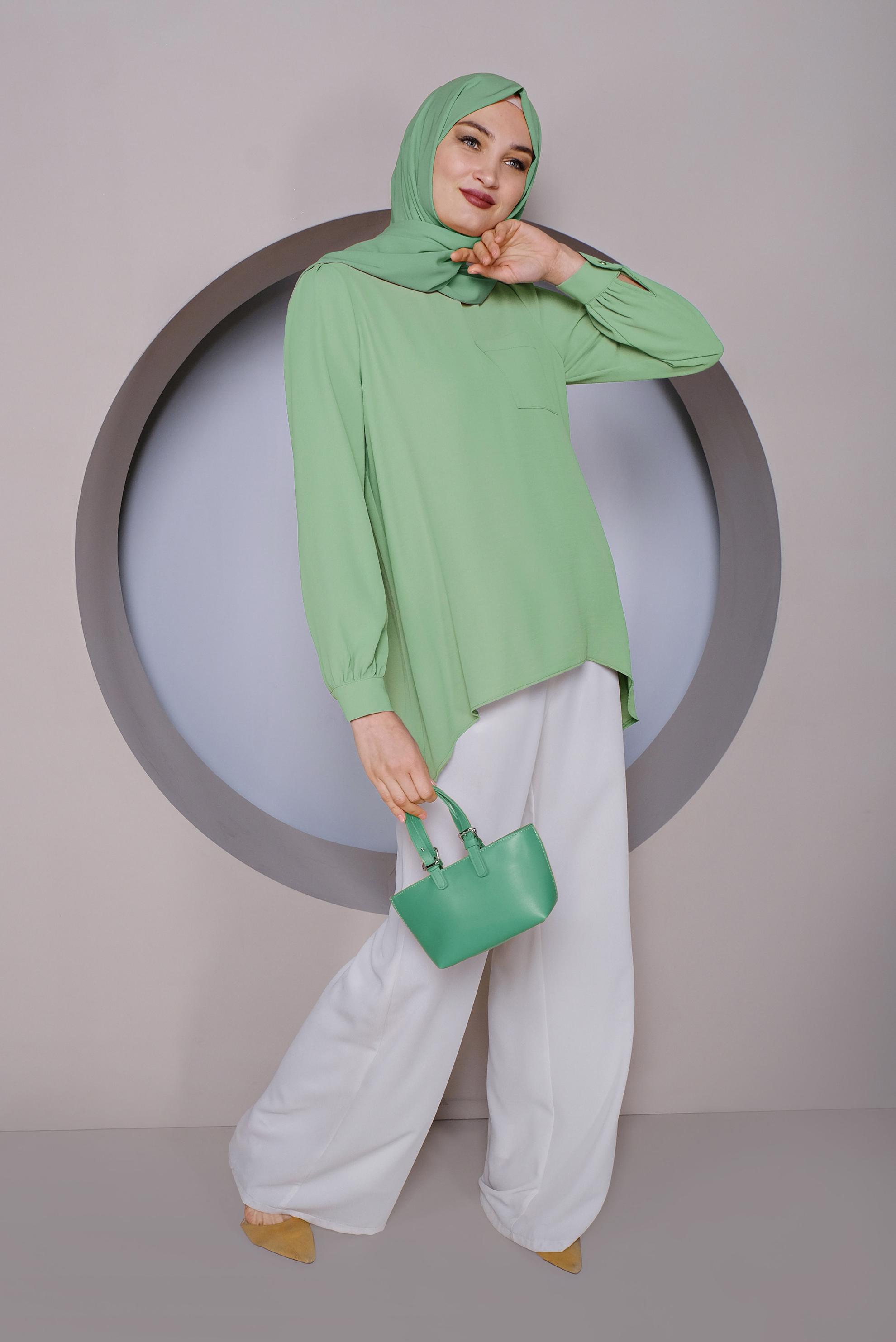 Tesettür giyim YEŞİL YUVARLAK YAKA CEPLİ TUNİK 40732