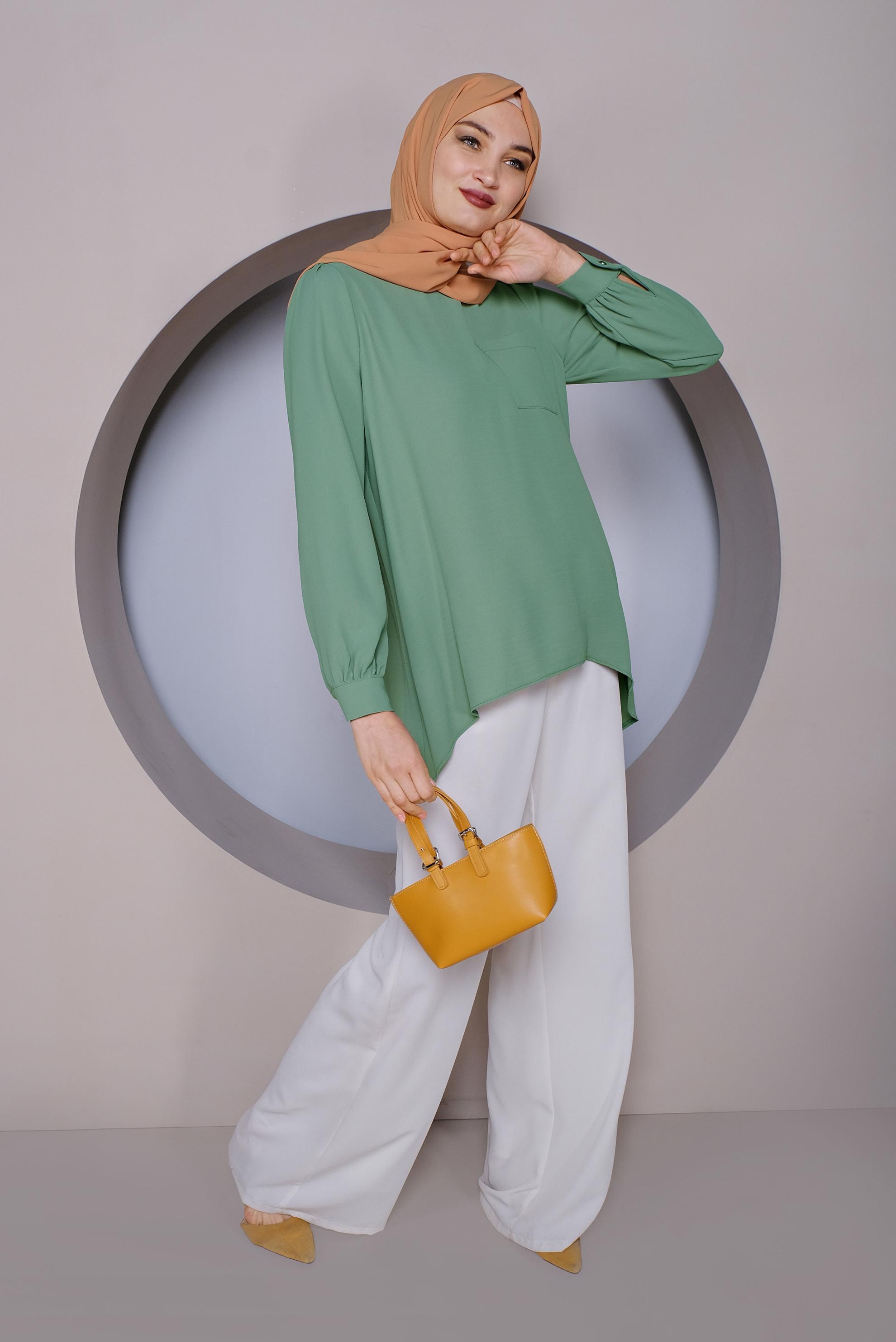 Tesettür giyim YEŞİL YUVARLAK YAKA CEPLİ TUNİK 40732