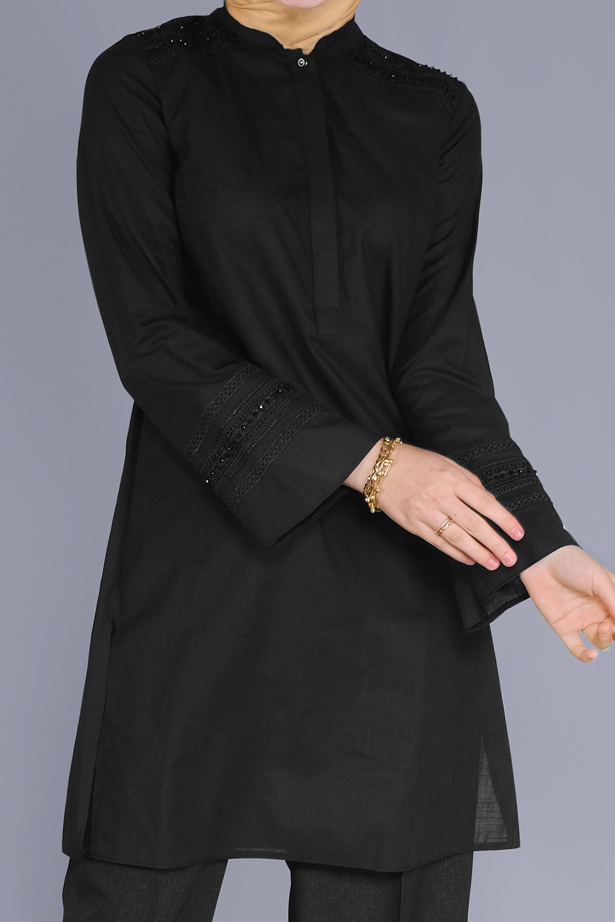 Tesettür giyim SİYAH DANTEL DETAYLI TUNİK 40777