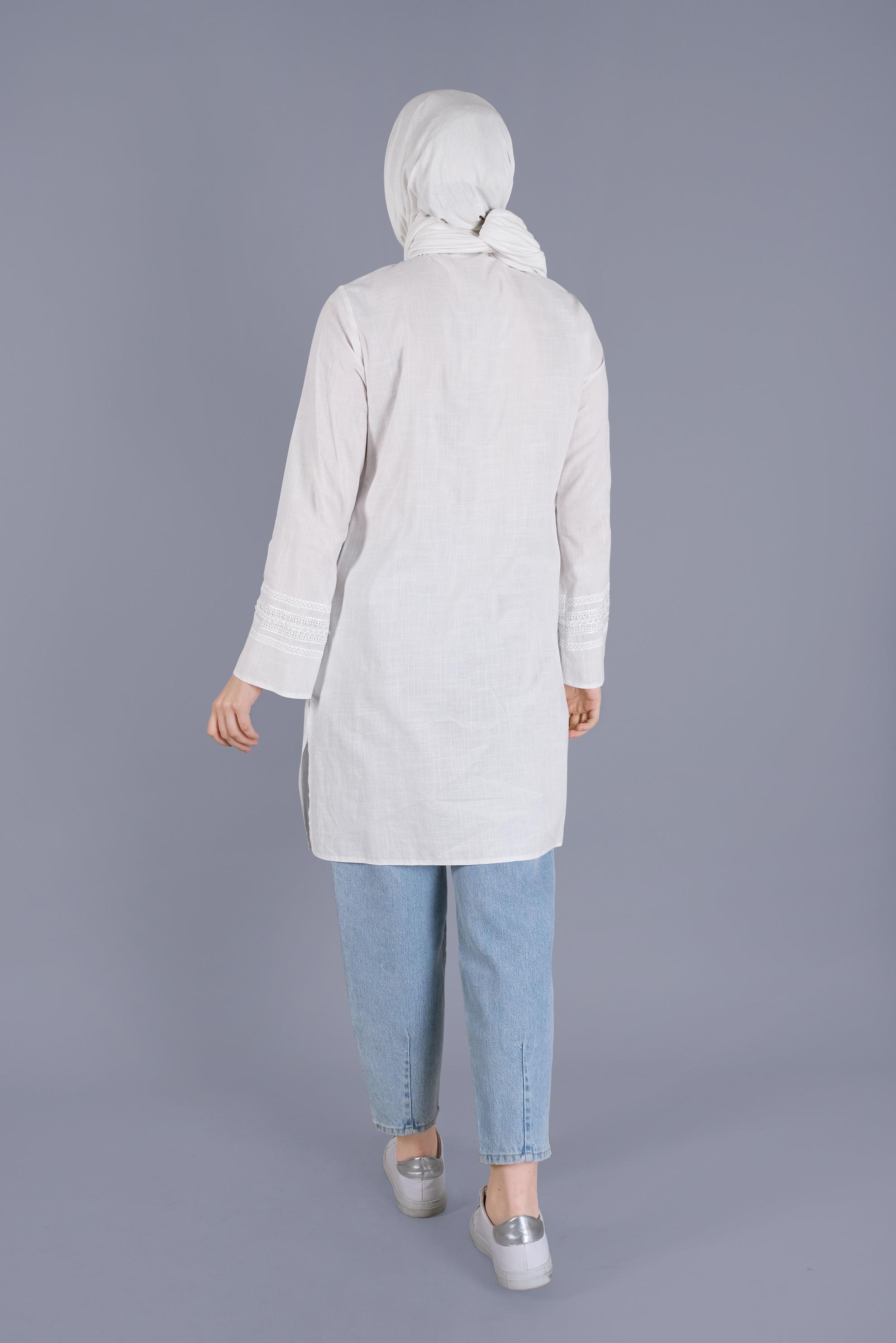 Tesettür giyim BEYAZ DANTEL DETAYLI TUNİK 40777