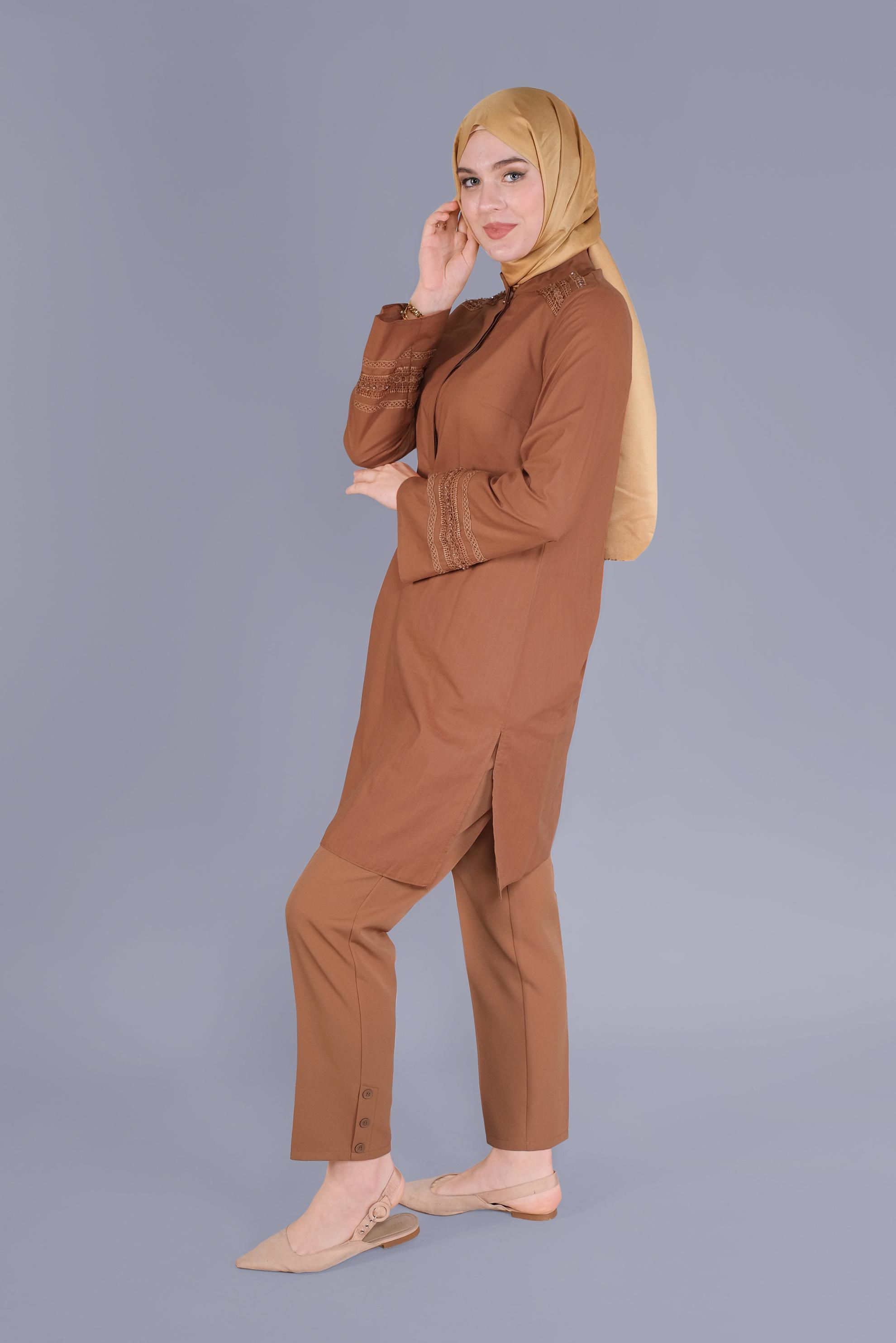 Tesettür giyim TABA DANTEL DETAYLI TUNİK 40777