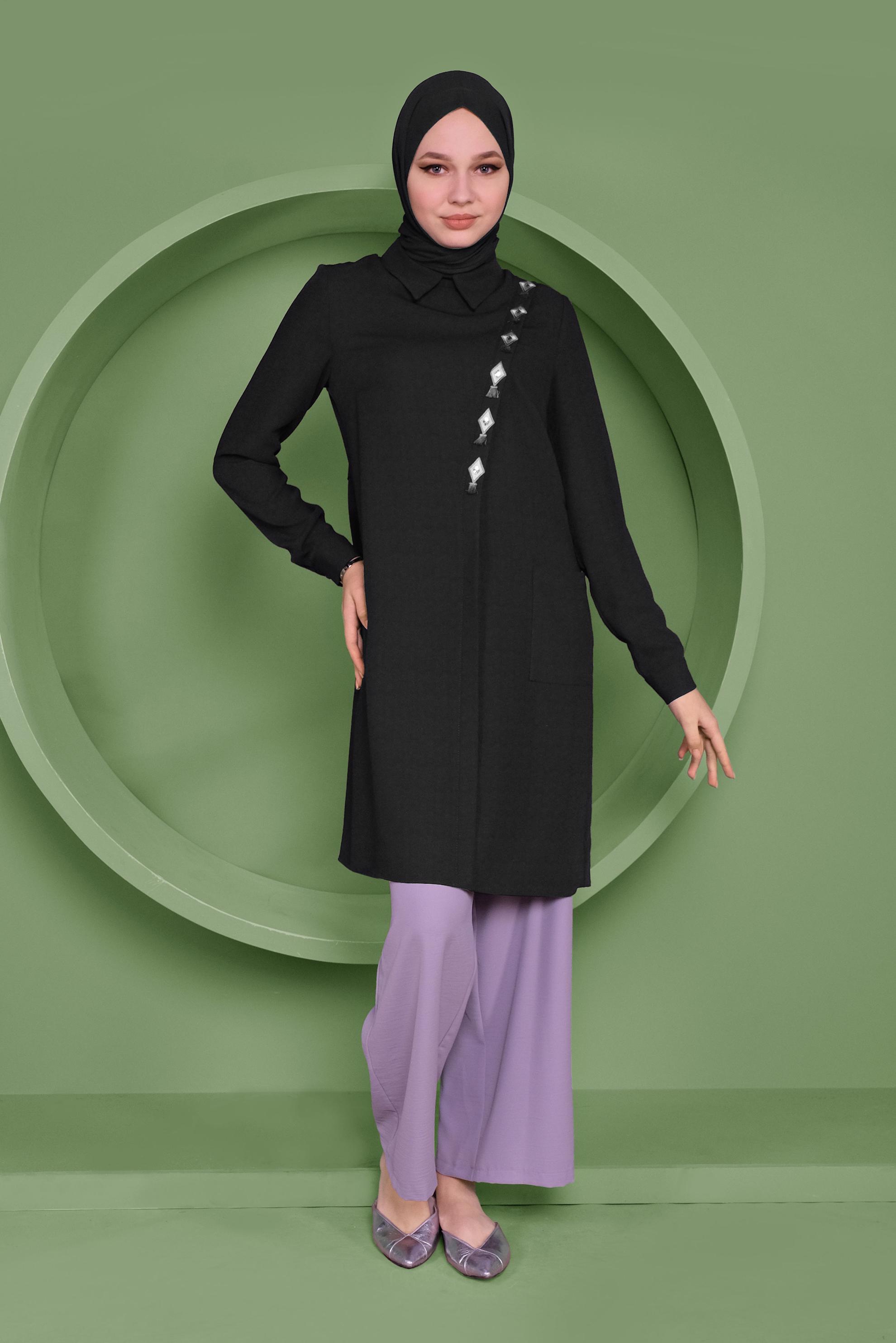 Tesettür giyim SİYAH NAKIŞ İŞLEMELİ CEPLİ TUNİK 41345