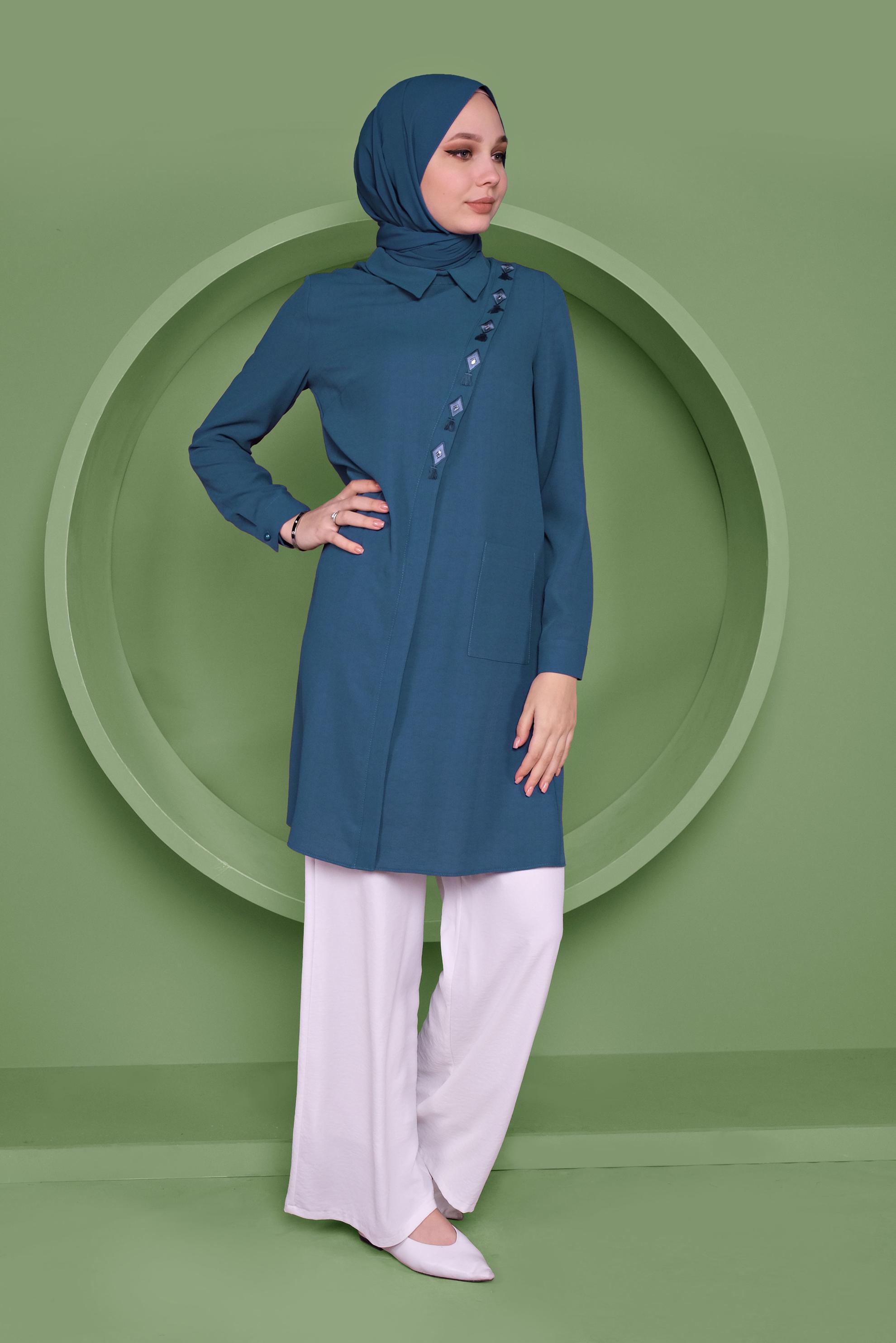 Tesettür giyim LACİVERT NAKIŞ İŞLEMELİ CEPLİ TUNİK 41345