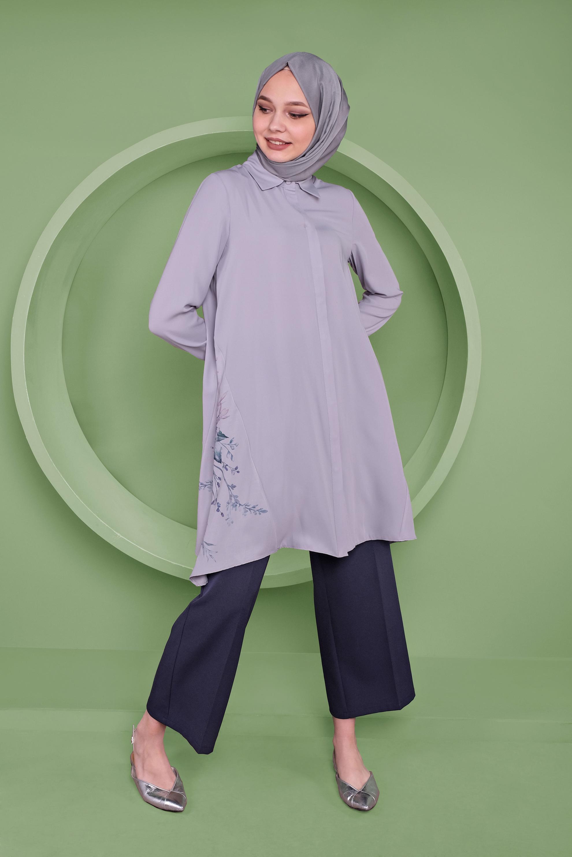 Tesettür giyim GRİ ASİMETRİK KESİM ÇİÇEK DESENLİ TUNİK 41349