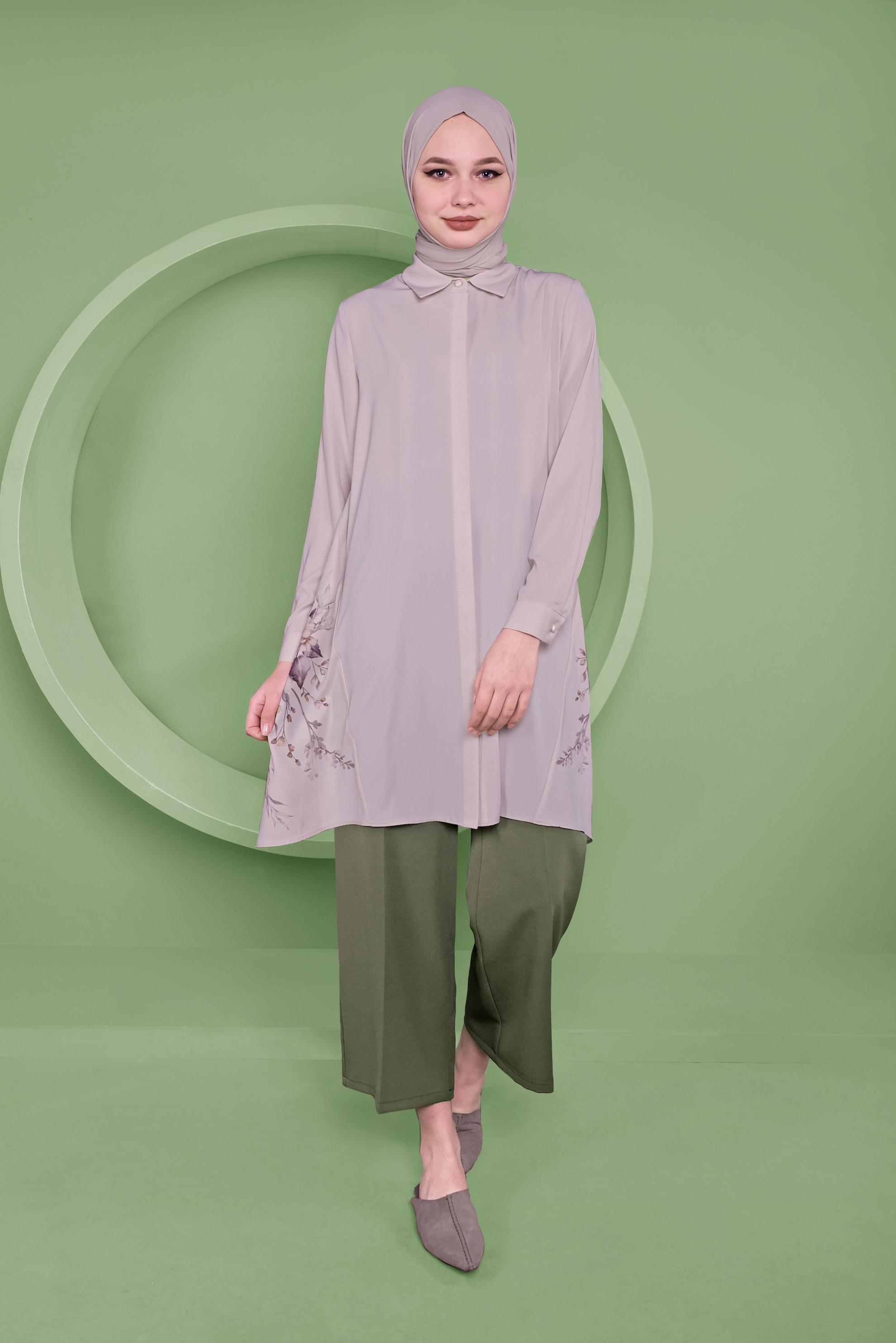 Tesettür giyim EKRU ASİMETRİK KESİM ÇİÇEK DESENLİ TUNİK 41349