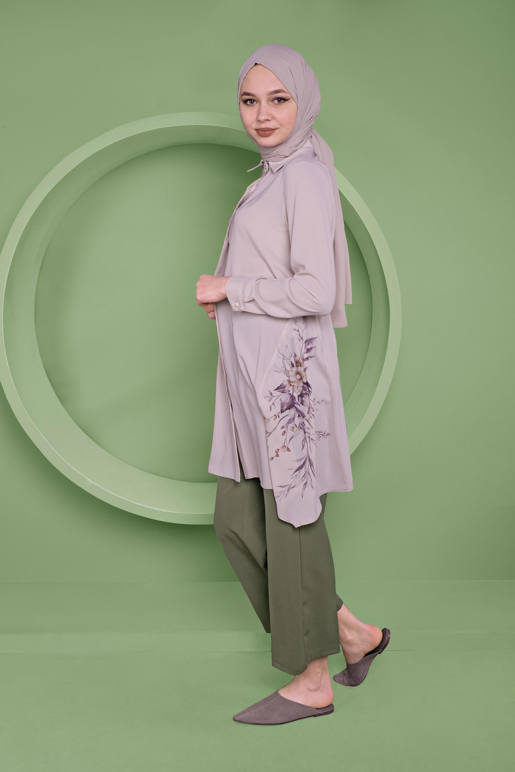 Tesettür giyim EKRU ASİMETRİK KESİM ÇİÇEK DESENLİ TUNİK 41349