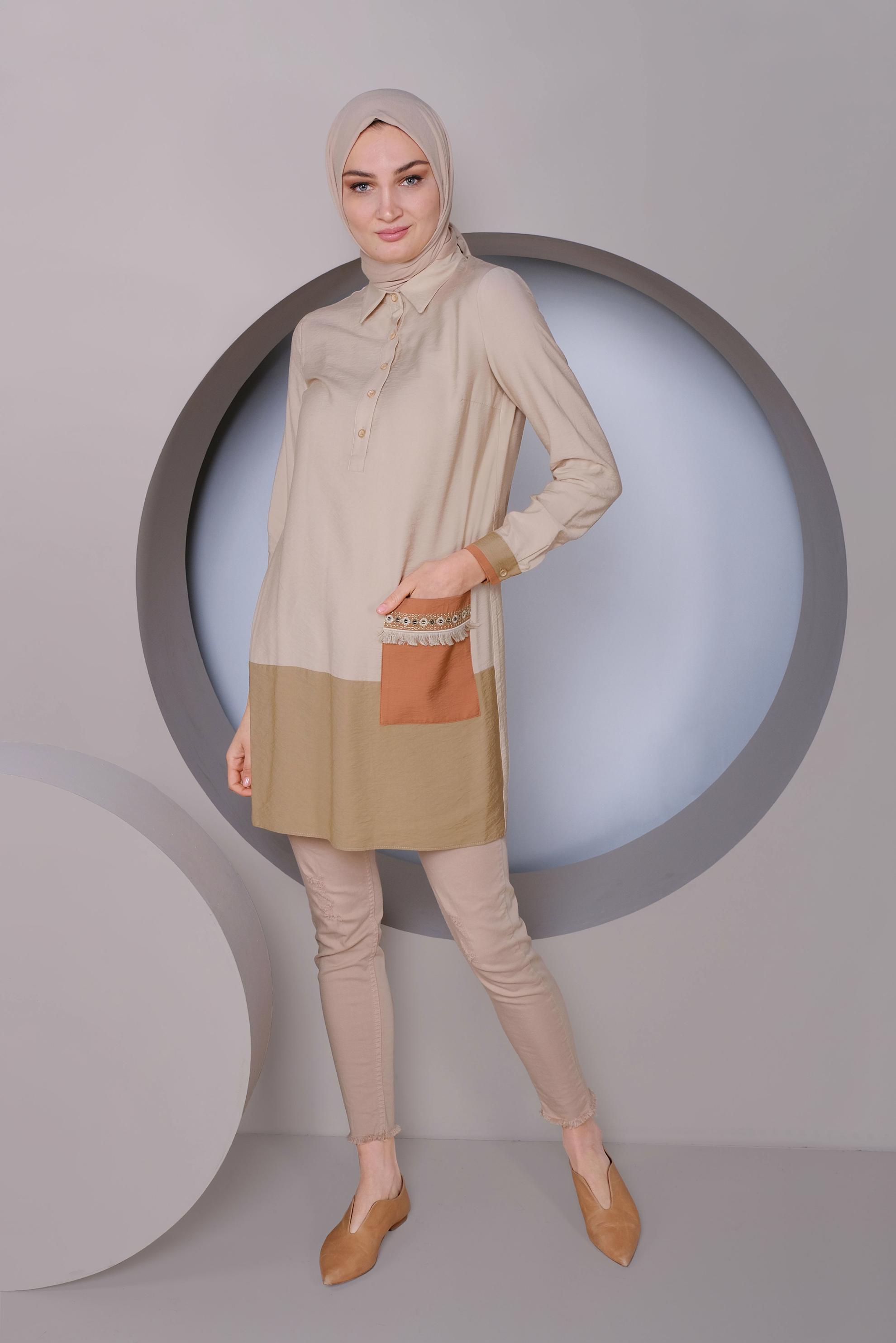 Tesettür giyim BEJ CEP İŞLEMELİ DÜĞMELİ TUNİK 41350