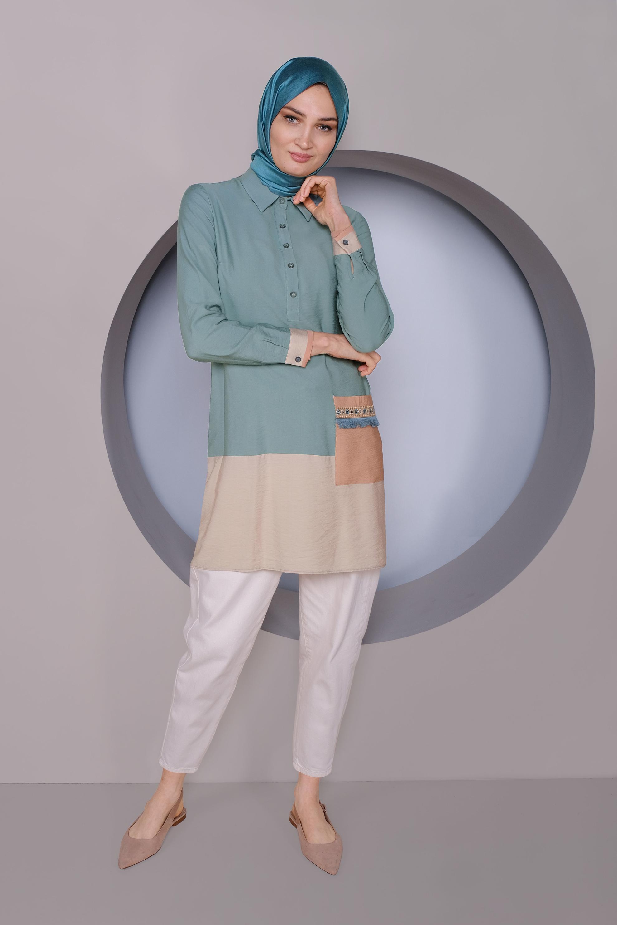 Tesettür giyim YEŞİL CEP İŞLEMELİ DÜĞMELİ TUNİK 41350