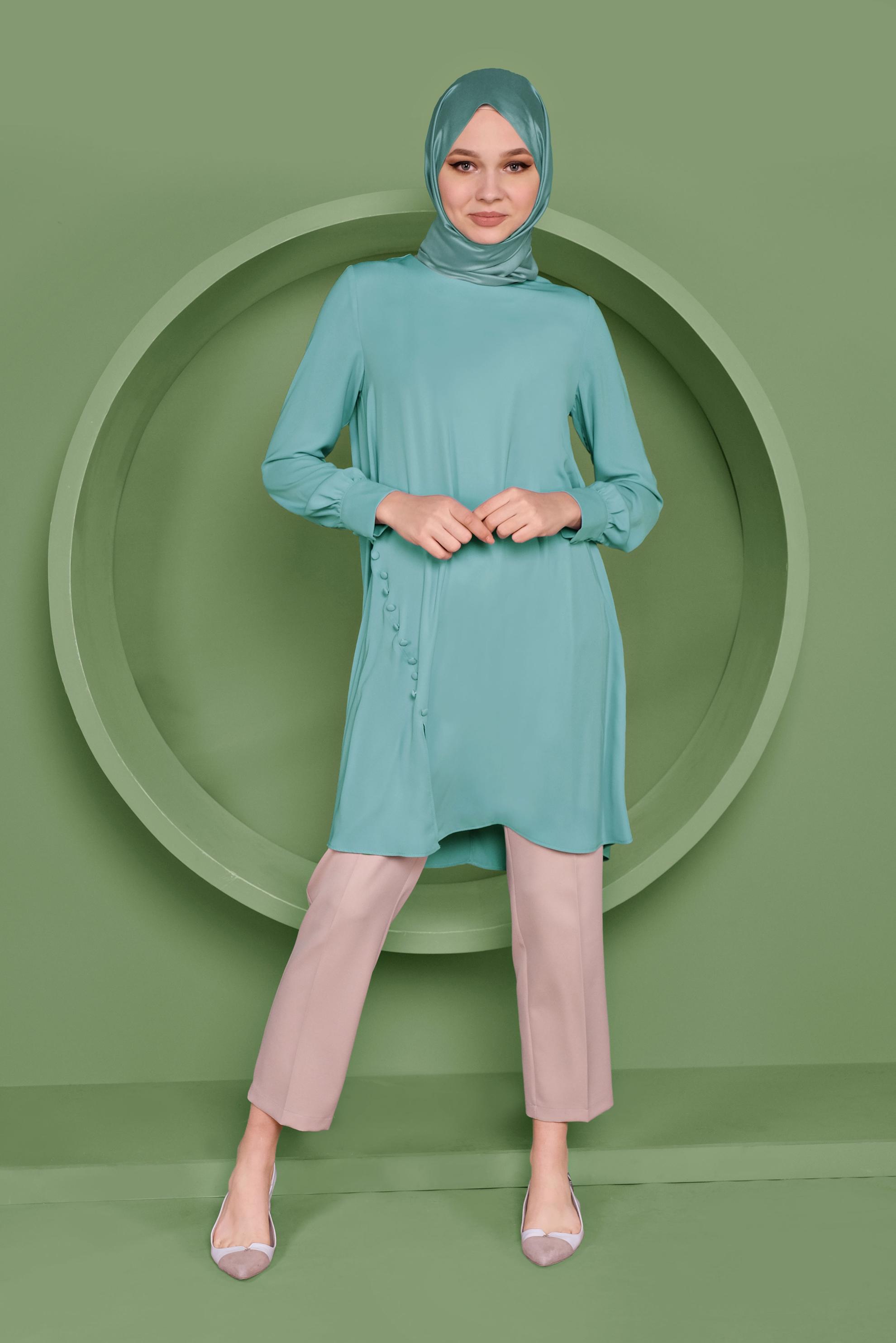 Tesettür giyim YEŞİL YANDAN DÜĞMELİ TUNİK 41351 