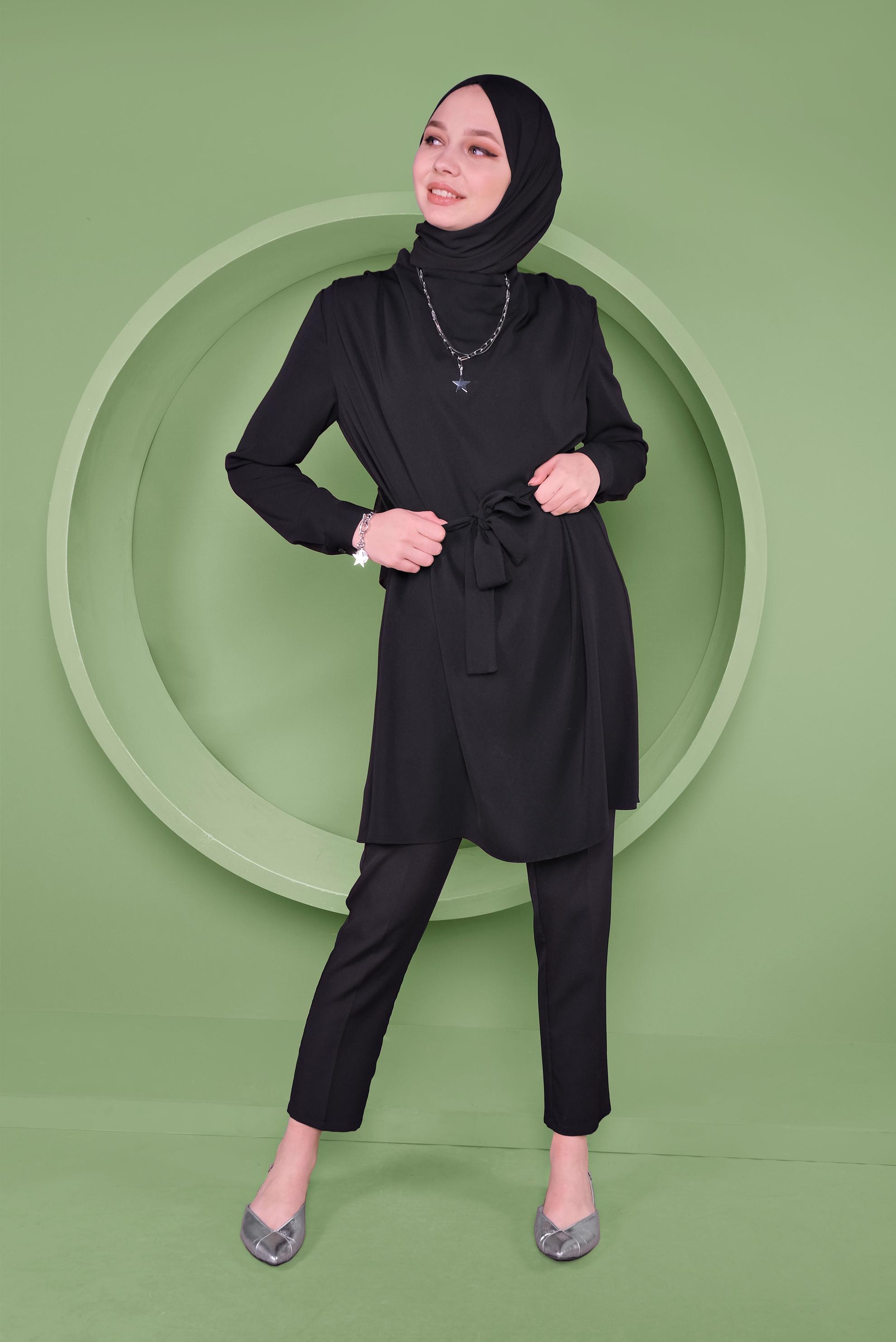 Tesettür giyim SİYAH SALAŞ YAKA TUNİK 41356