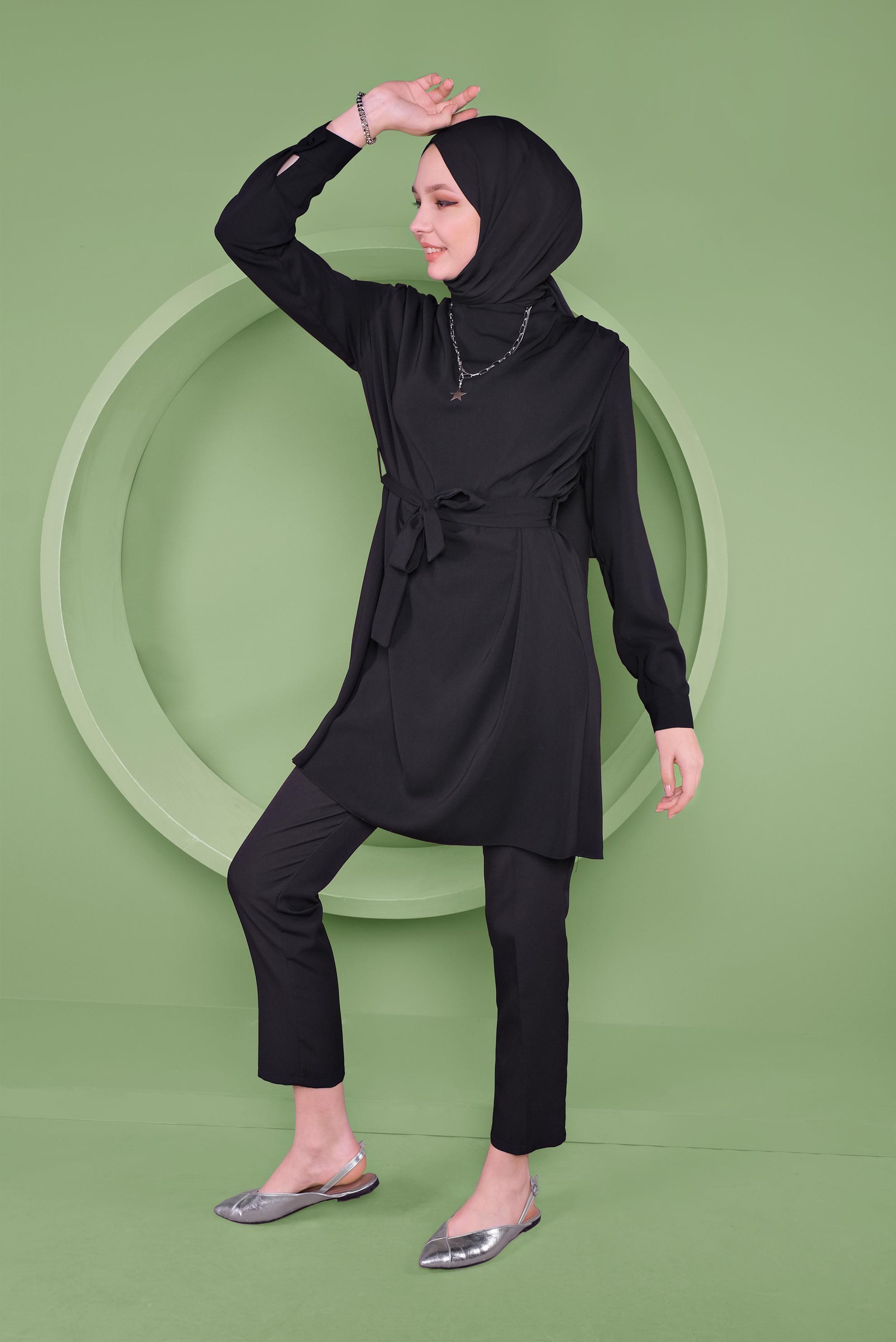 Tesettür giyim SİYAH SALAŞ YAKA TUNİK 41356