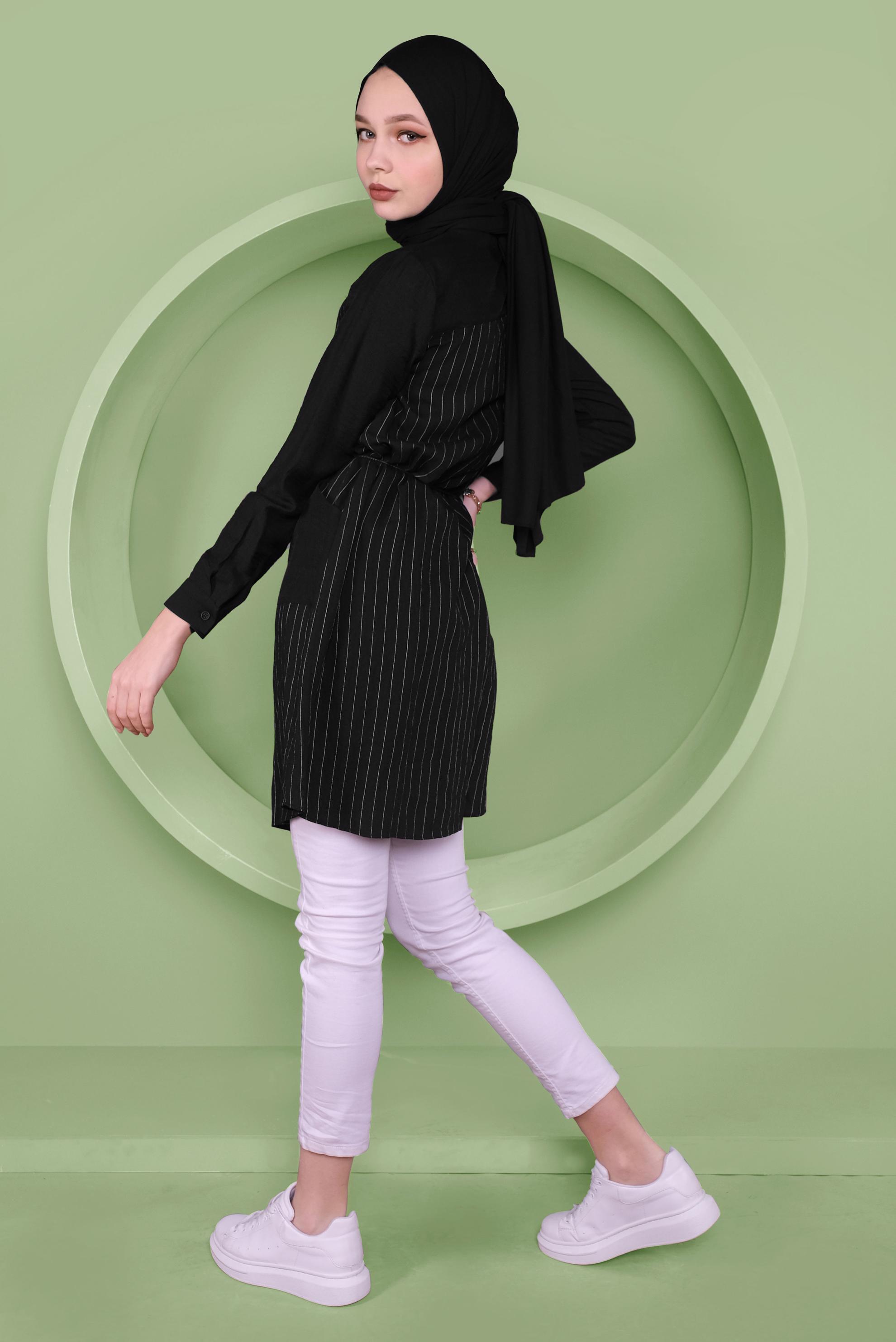 Tesettür giyim SİYAH ÇİZGİ DESENLİ CEPLİ TUNİK 41360