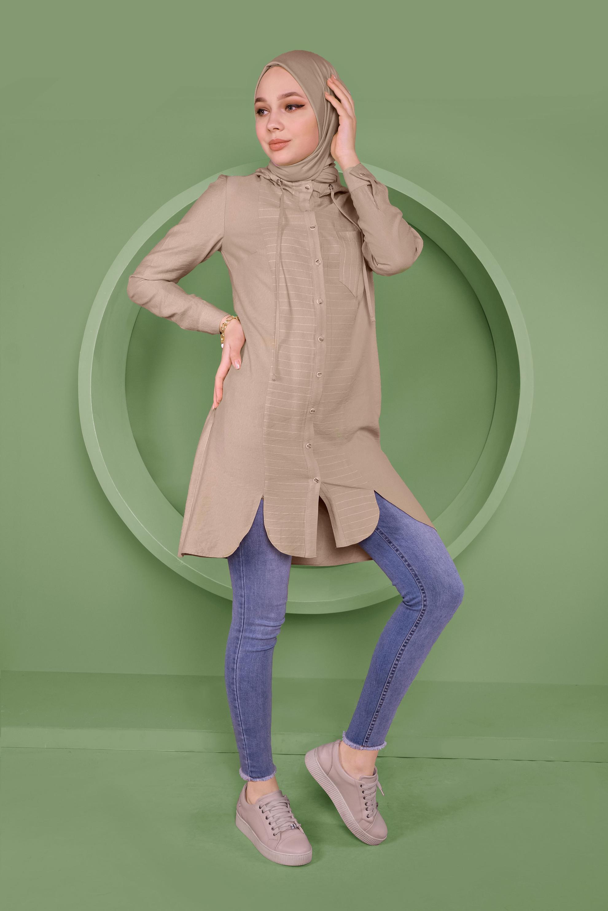 Tesettür giyim BEJ KAPÜŞONLU DÜĞMELİ TUNİK 41365