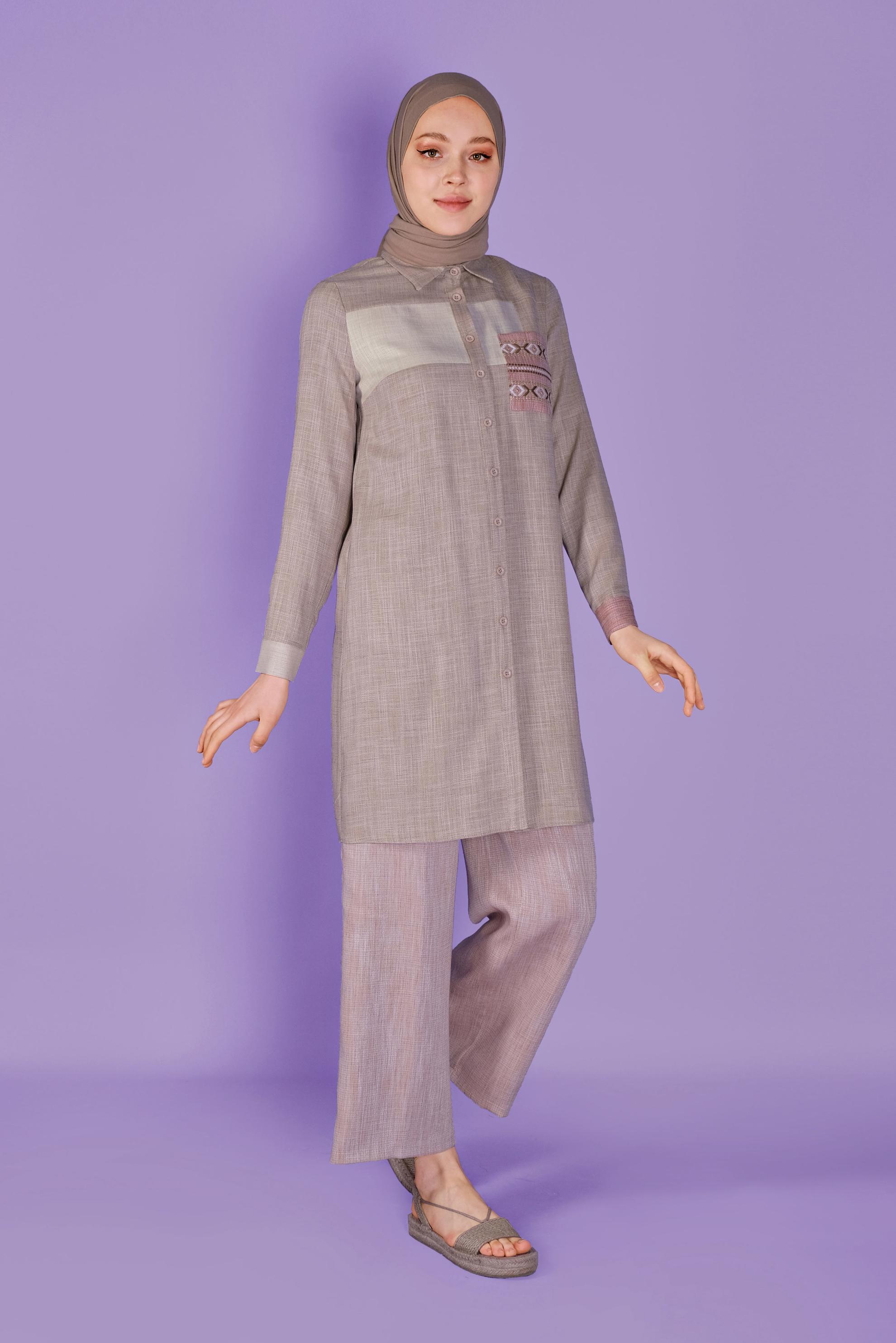 Tesettür giyim BEJ NAKIŞLI DÜĞMELİ TUNİK 41366 