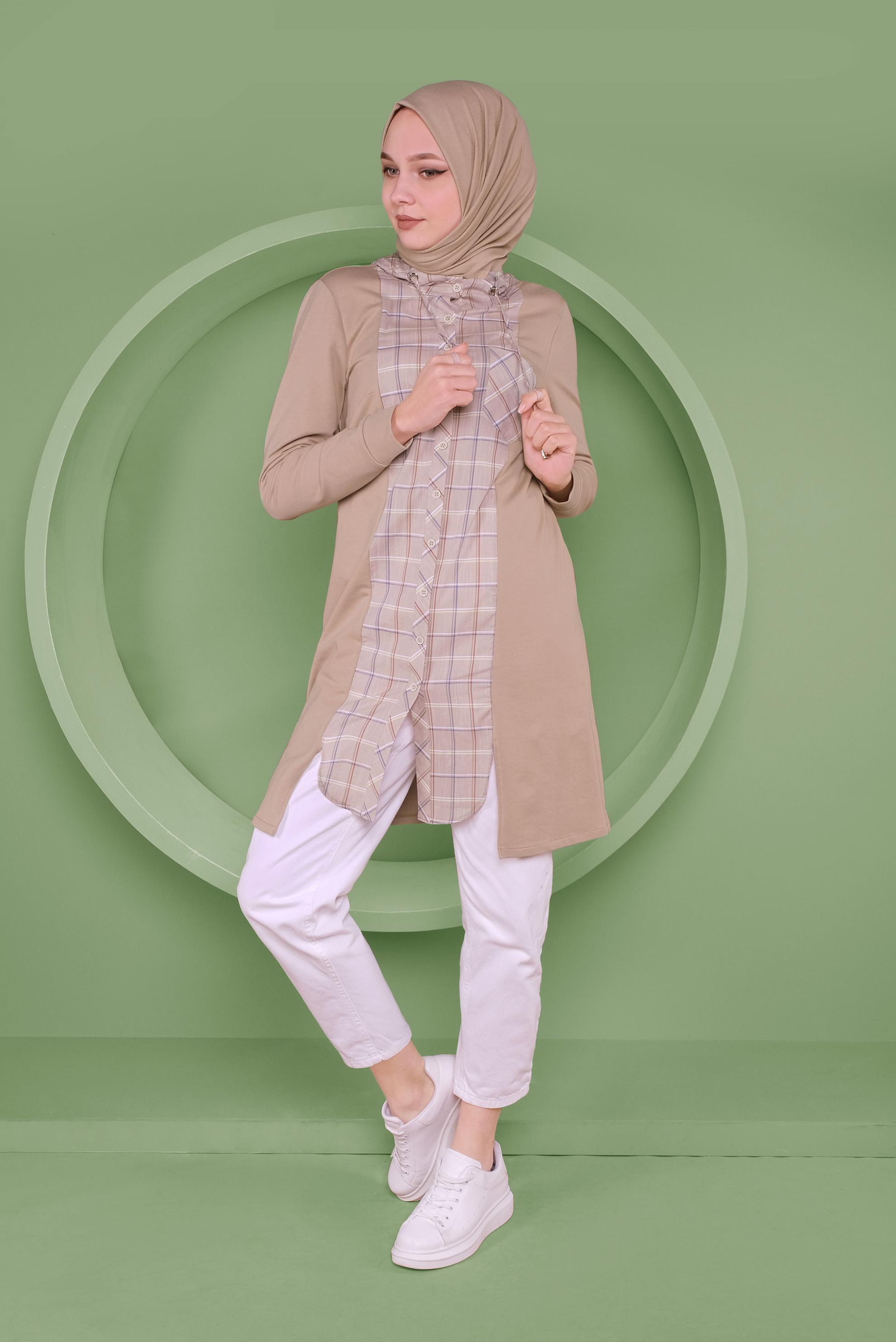 Tesettür giyim BEJ EKOSE DETAYLI KAPÜŞONLU TUNİK 41367