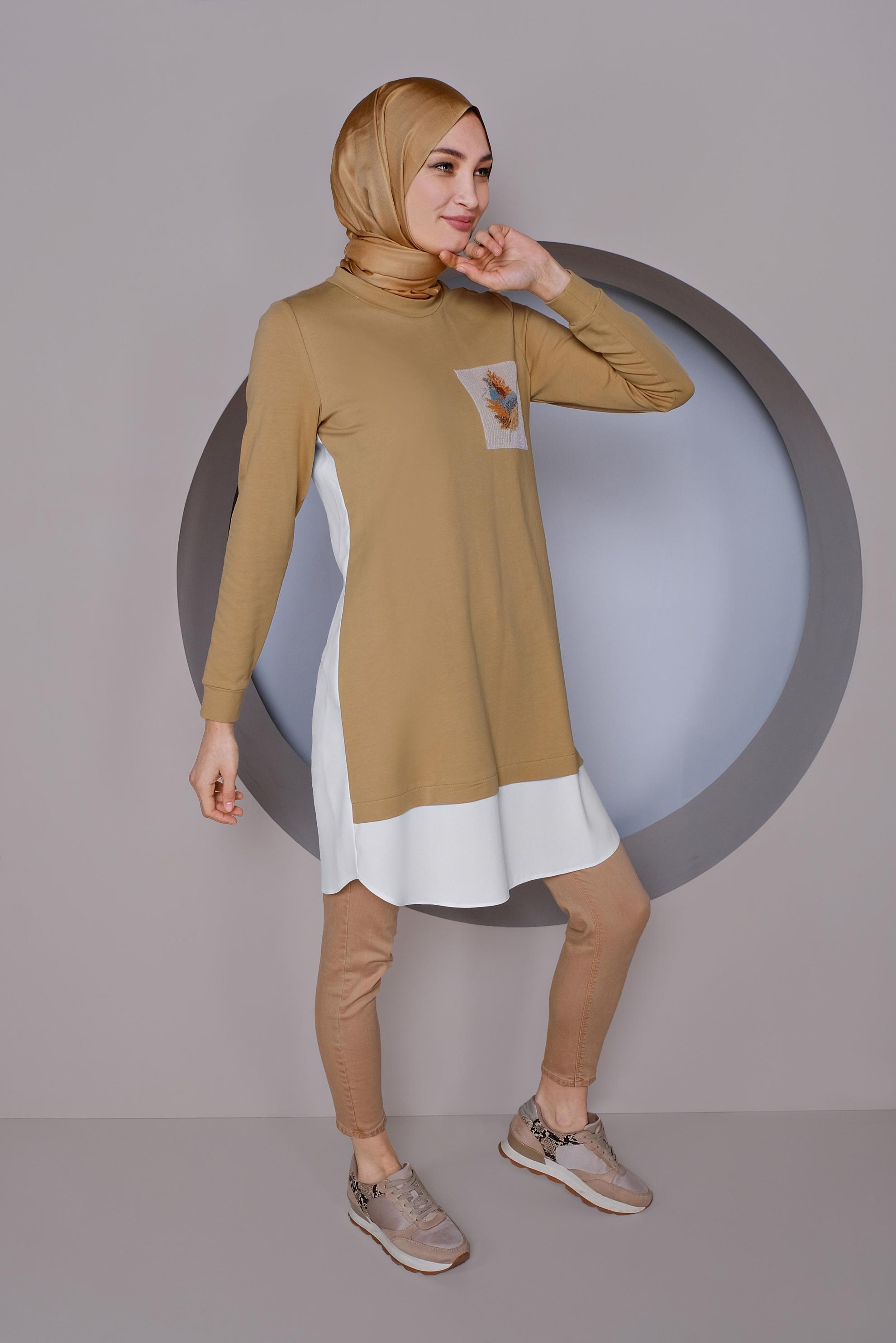 Tesettür giyim KAHVE PARÇA DETAYLI SIRT KISMI DÜĞMELİ TUNİK 41369