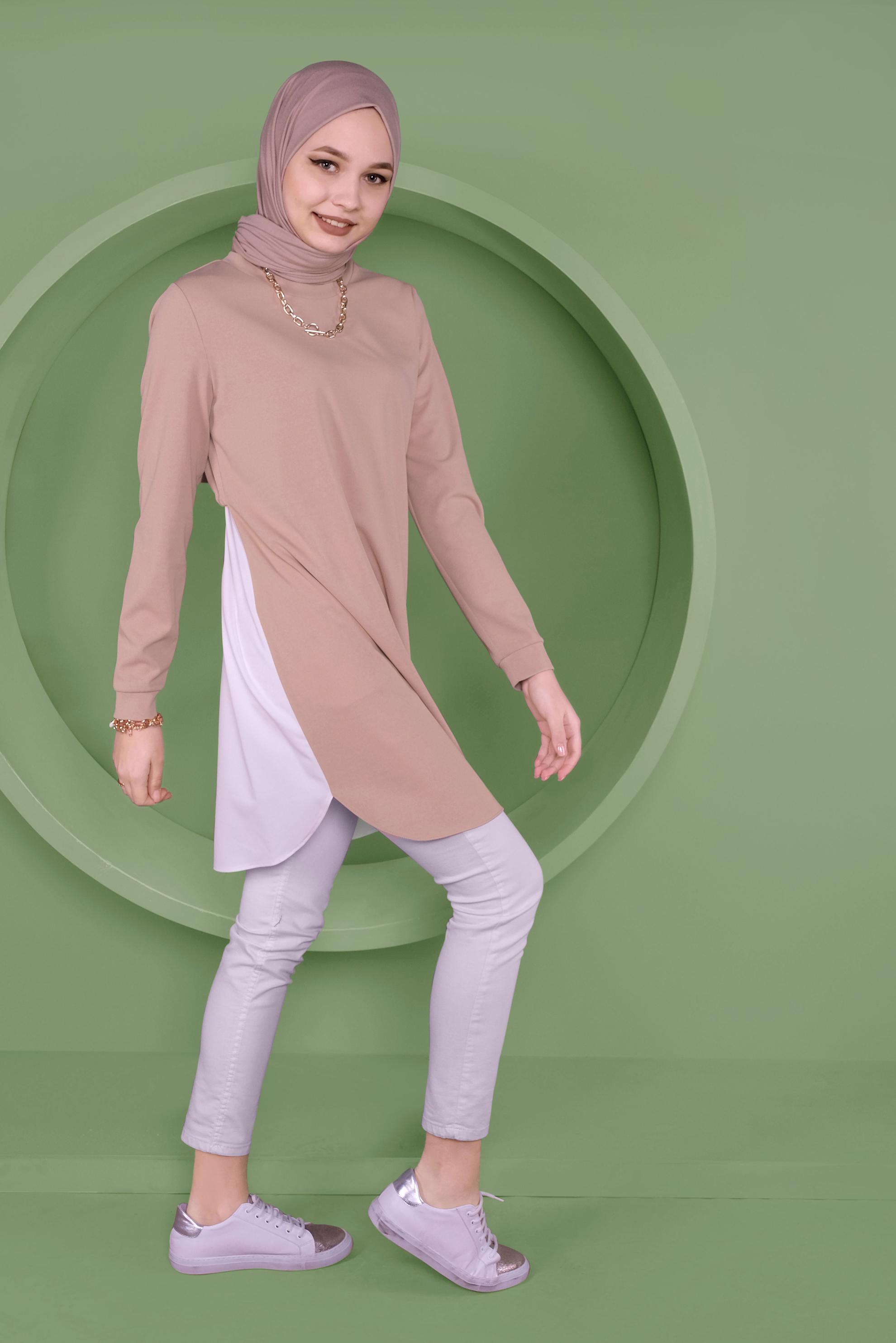 Tesettür giyim BEJ SIRT KISMI BÜZGÜ BAĞCIK DETAYLI TUNİK 41371