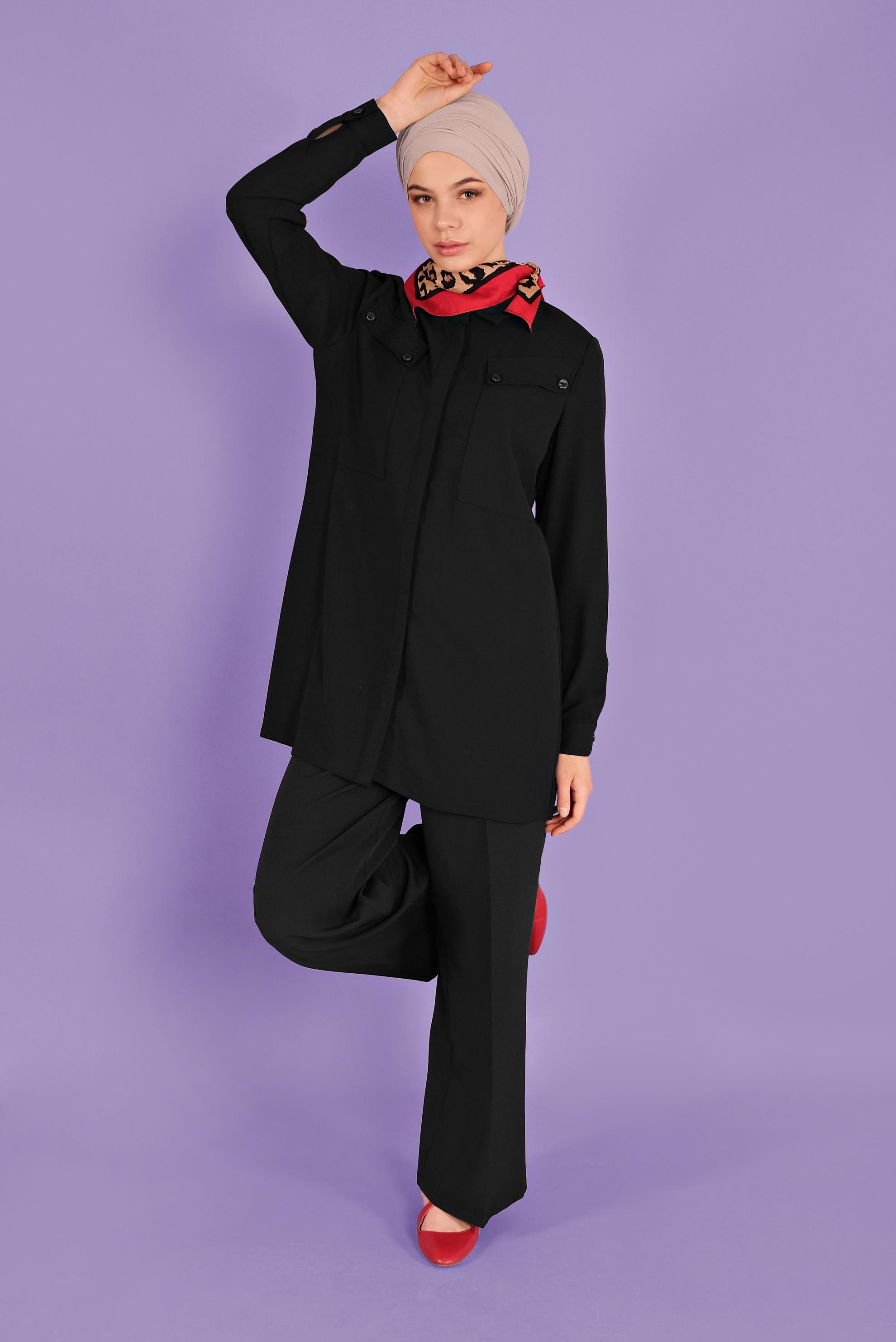 Tesettür giyim SİYAH CEPLİ DÜĞMELİ TUNİK 41372