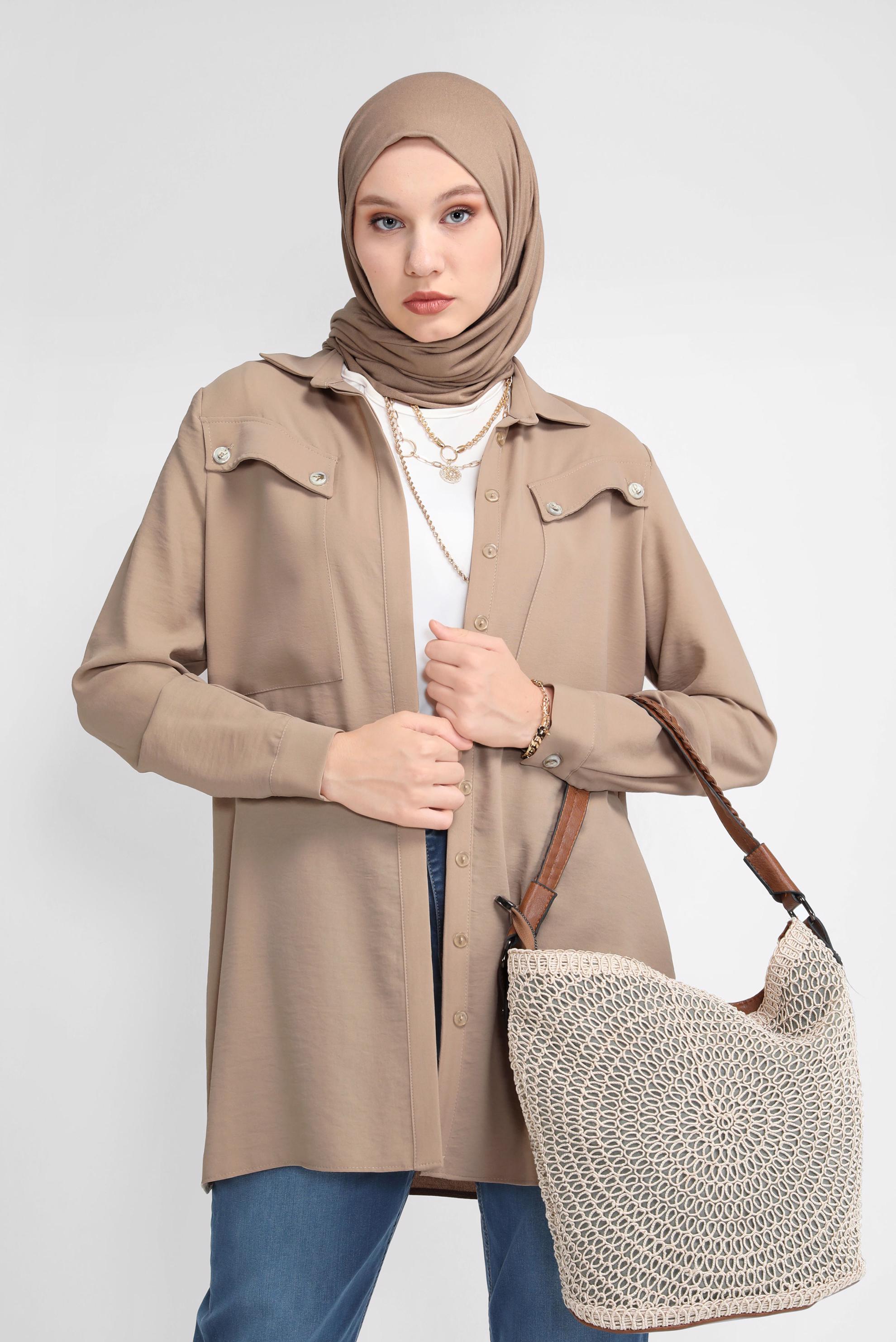 Tesettür giyim BEJ CEPLİ DÜĞMELİ TUNİK 41372