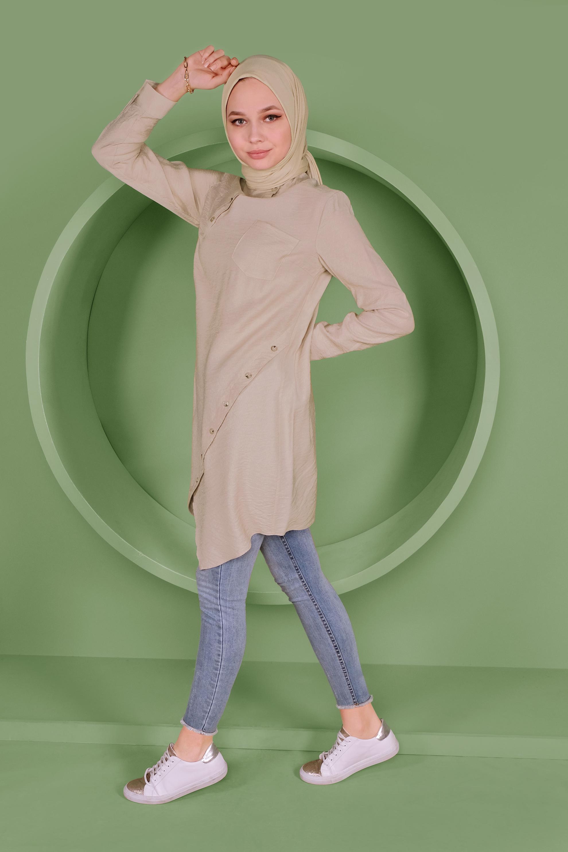 Tesettür giyim BEJ DÜĞMELİ CEP DETAYLI TUNİK 41378