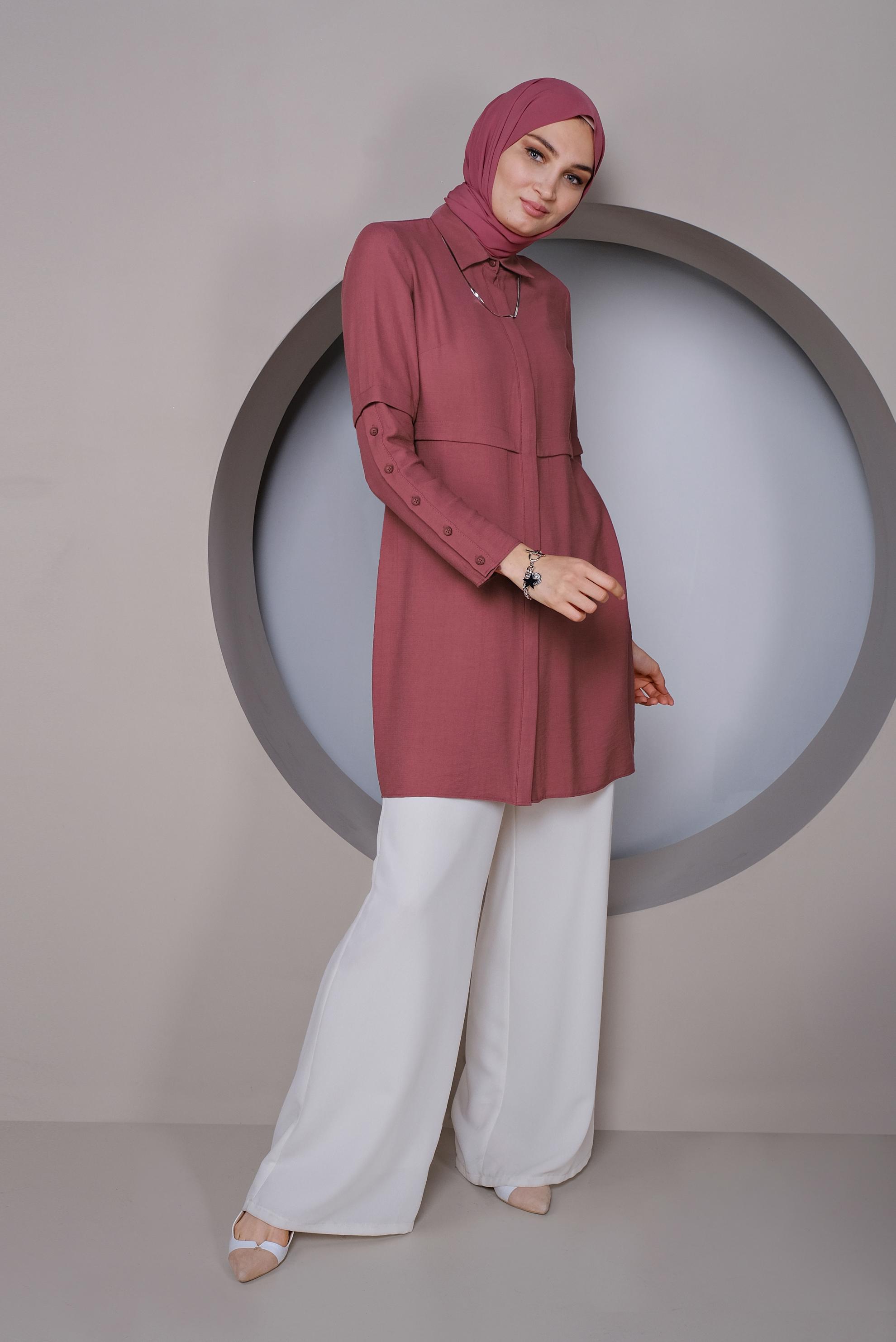 Tesettür giyim BORDO KOLLARI DÜĞMELİ DETAYLI TUNİK 41389